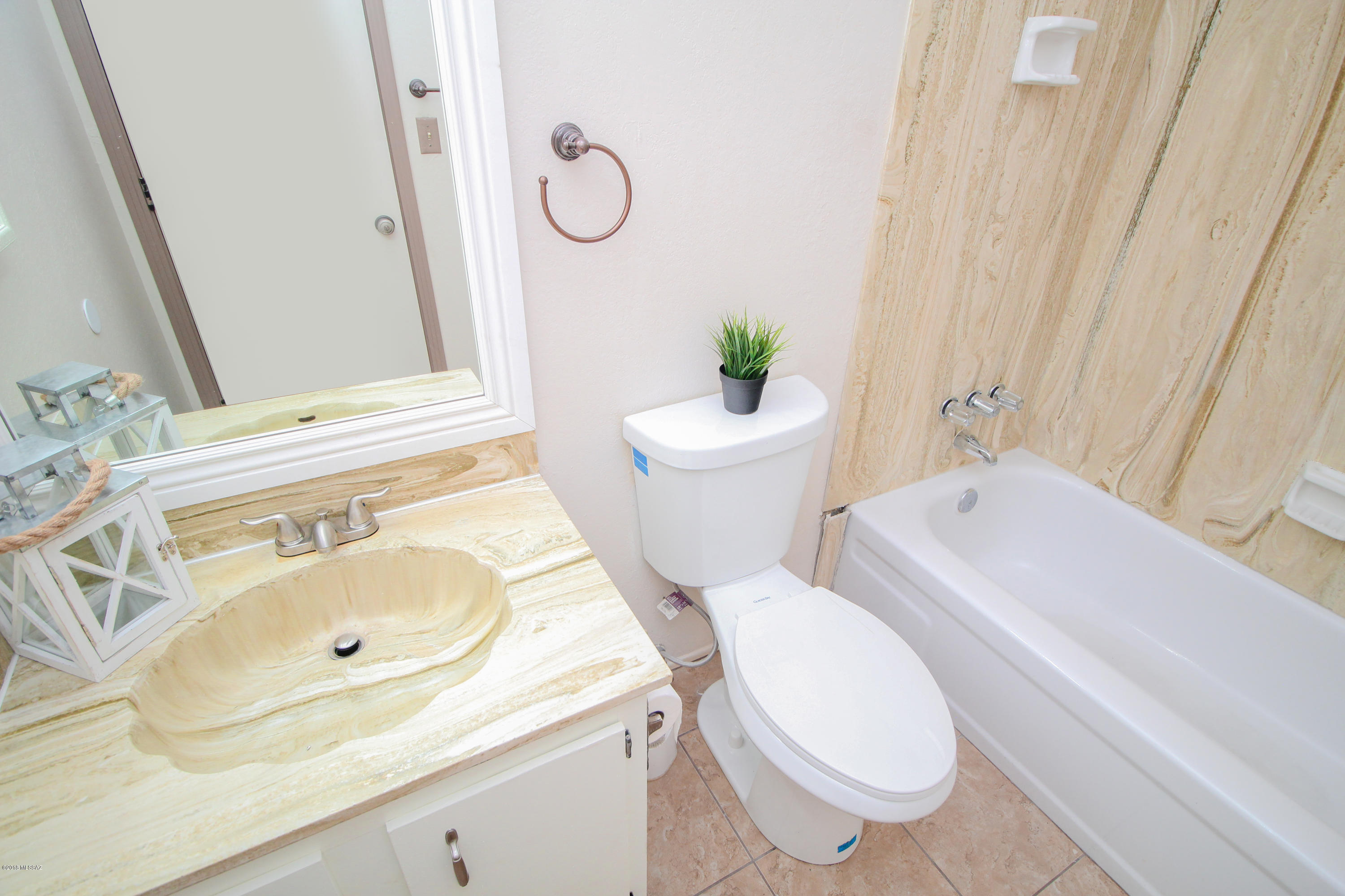 Valle Cereza (1-59) - Residential