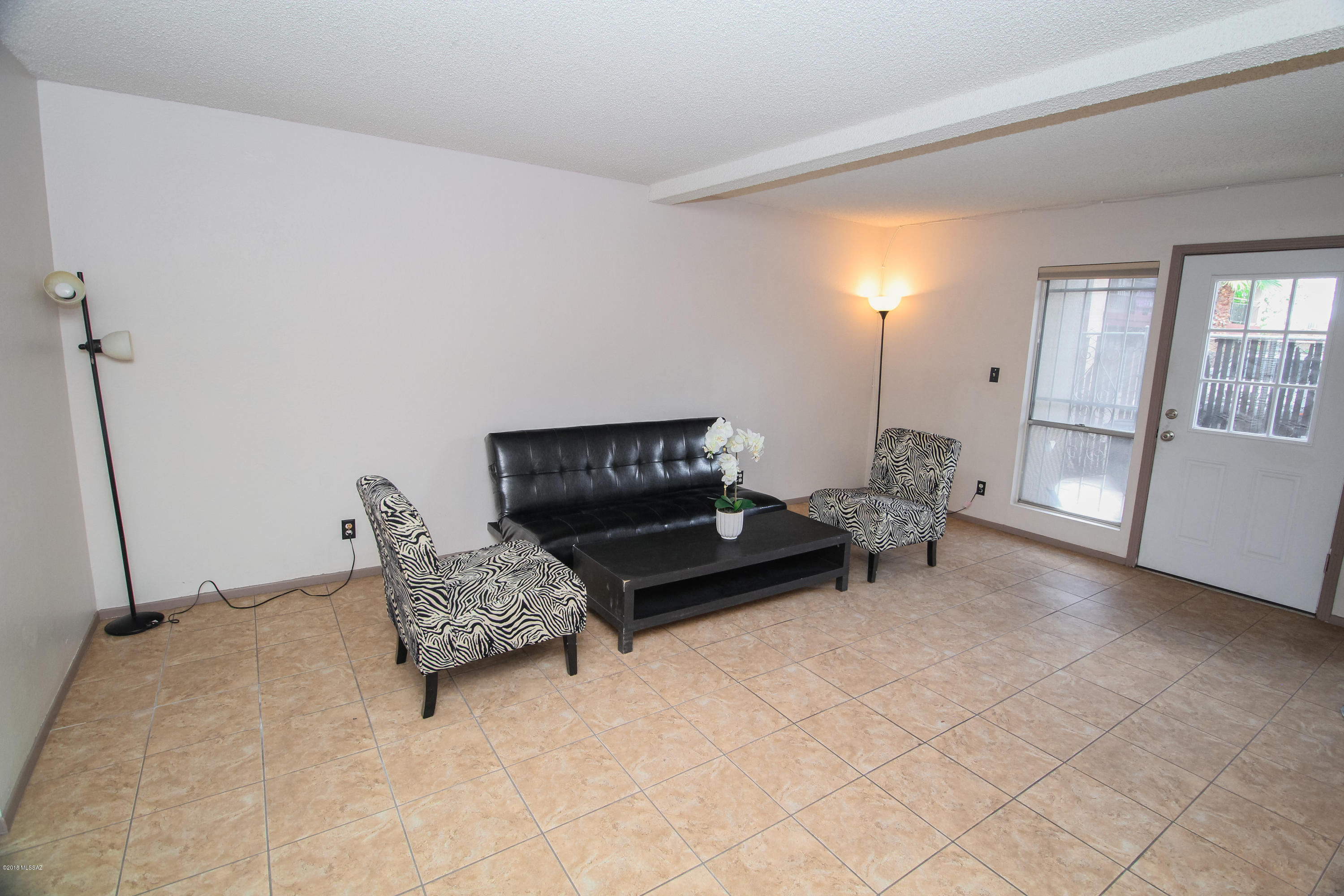 Valle Cereza (1-59) - Residential