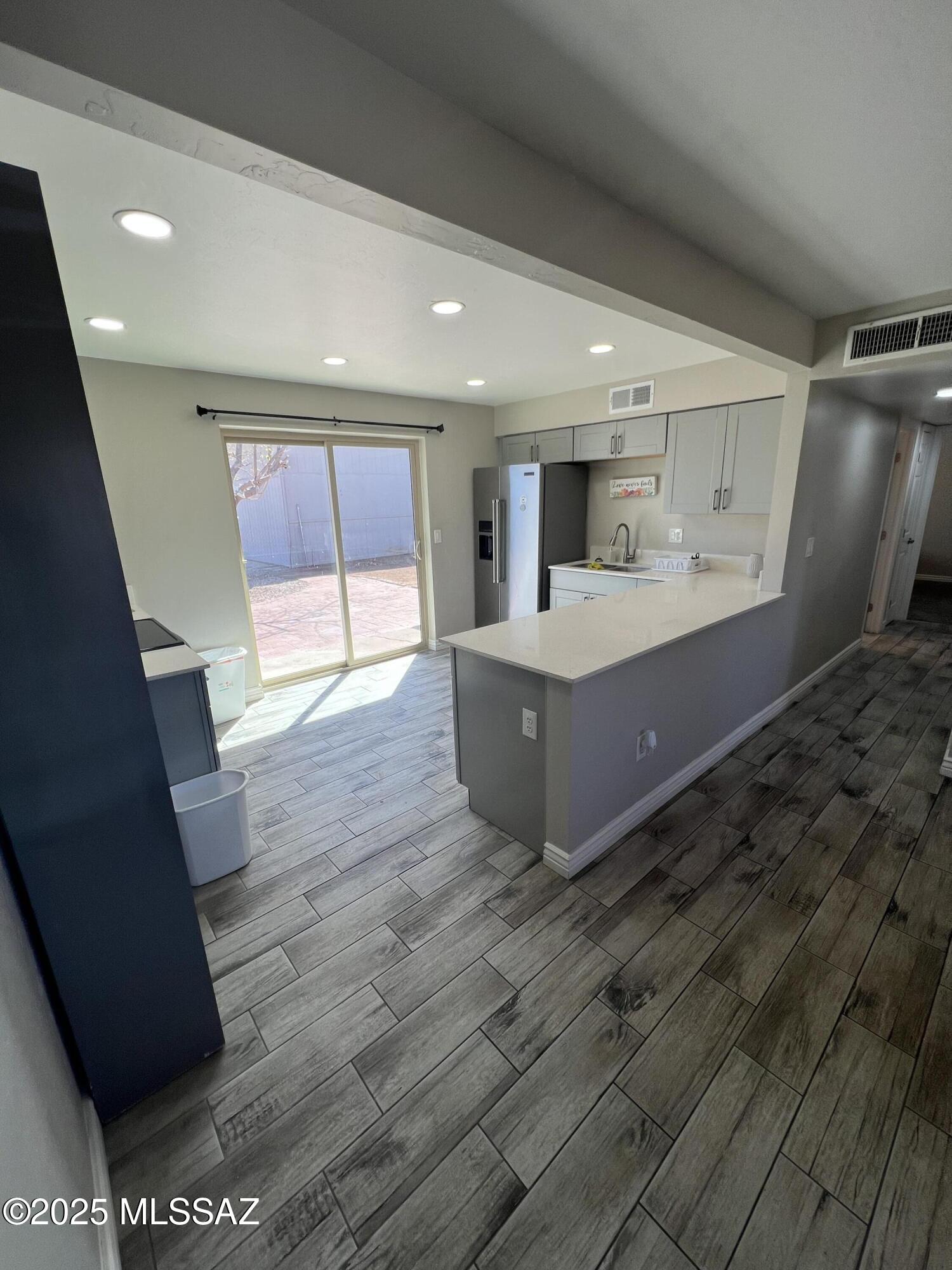Warwick Village (1-228) - Residential Lease