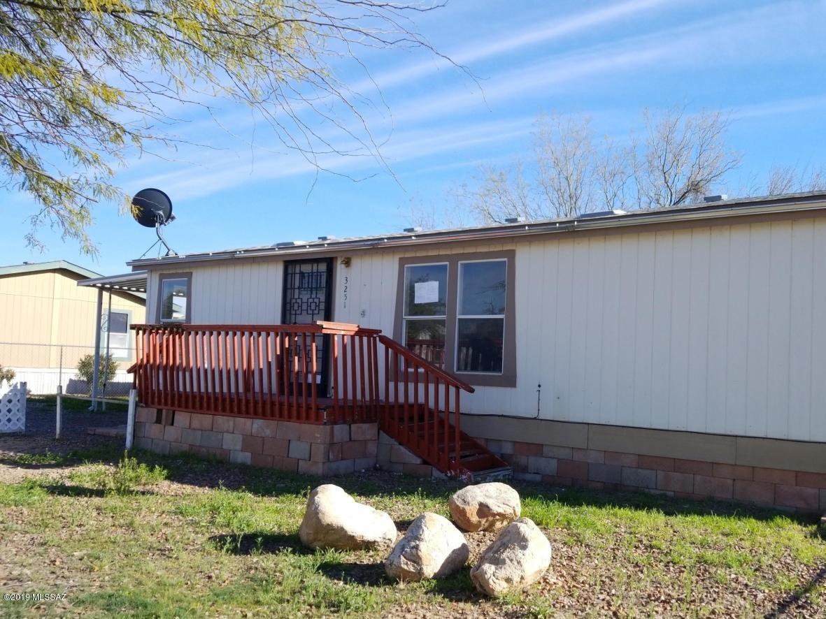 Remodel Ready. Opportunity Knocks to freshen up this home. 3 beds, 2 baths, good size front and rear yards. Open layout with large great room, split bedroom floor plan, needs TLC.  Transform this home into something special.