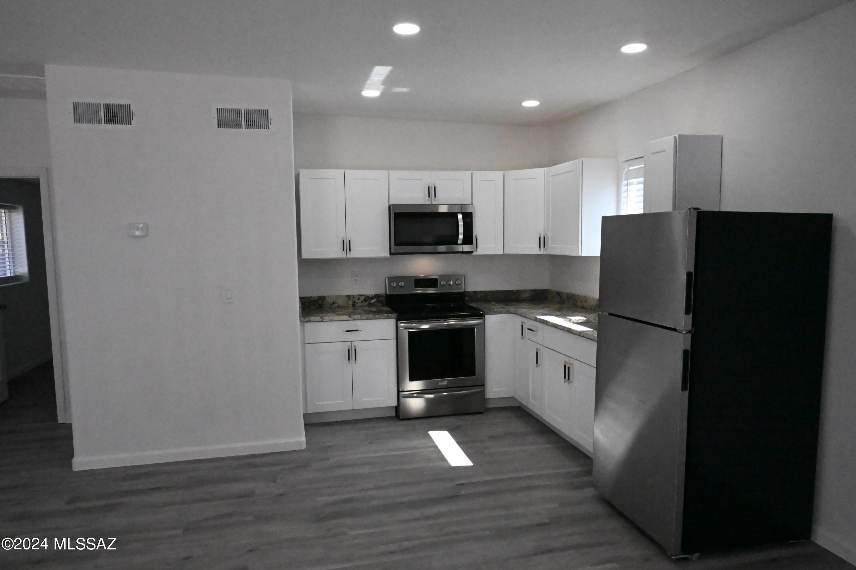 Hedrick Acreage Tract NO 3 - Residential Lease