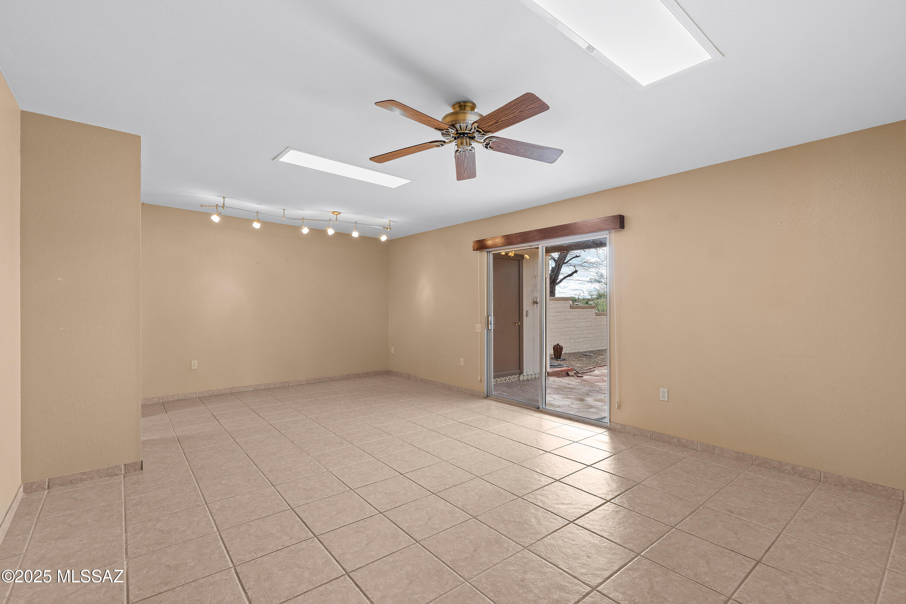 Desert Hills 3 - East - Residential