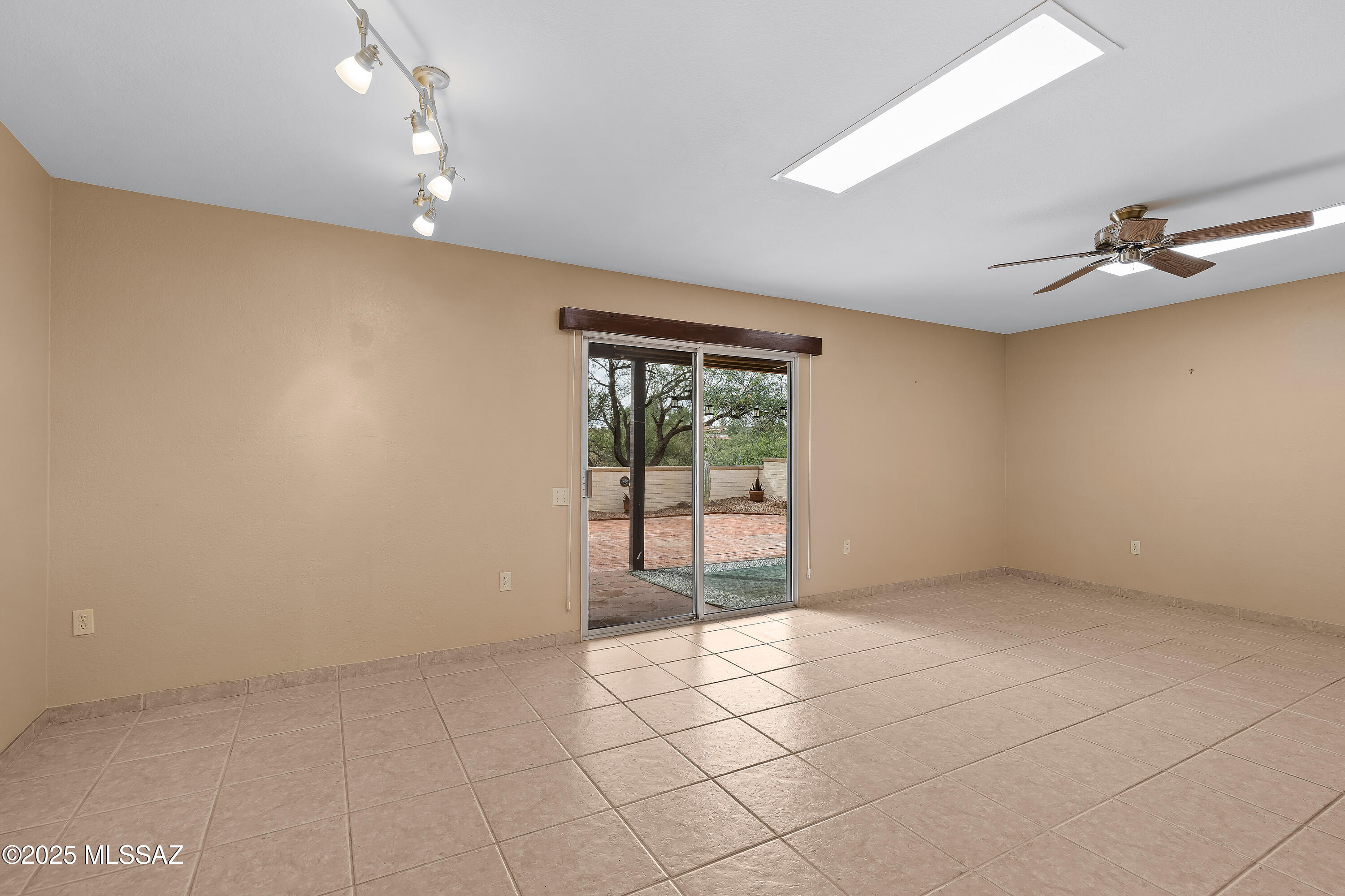 Desert Hills 3 - East - Residential