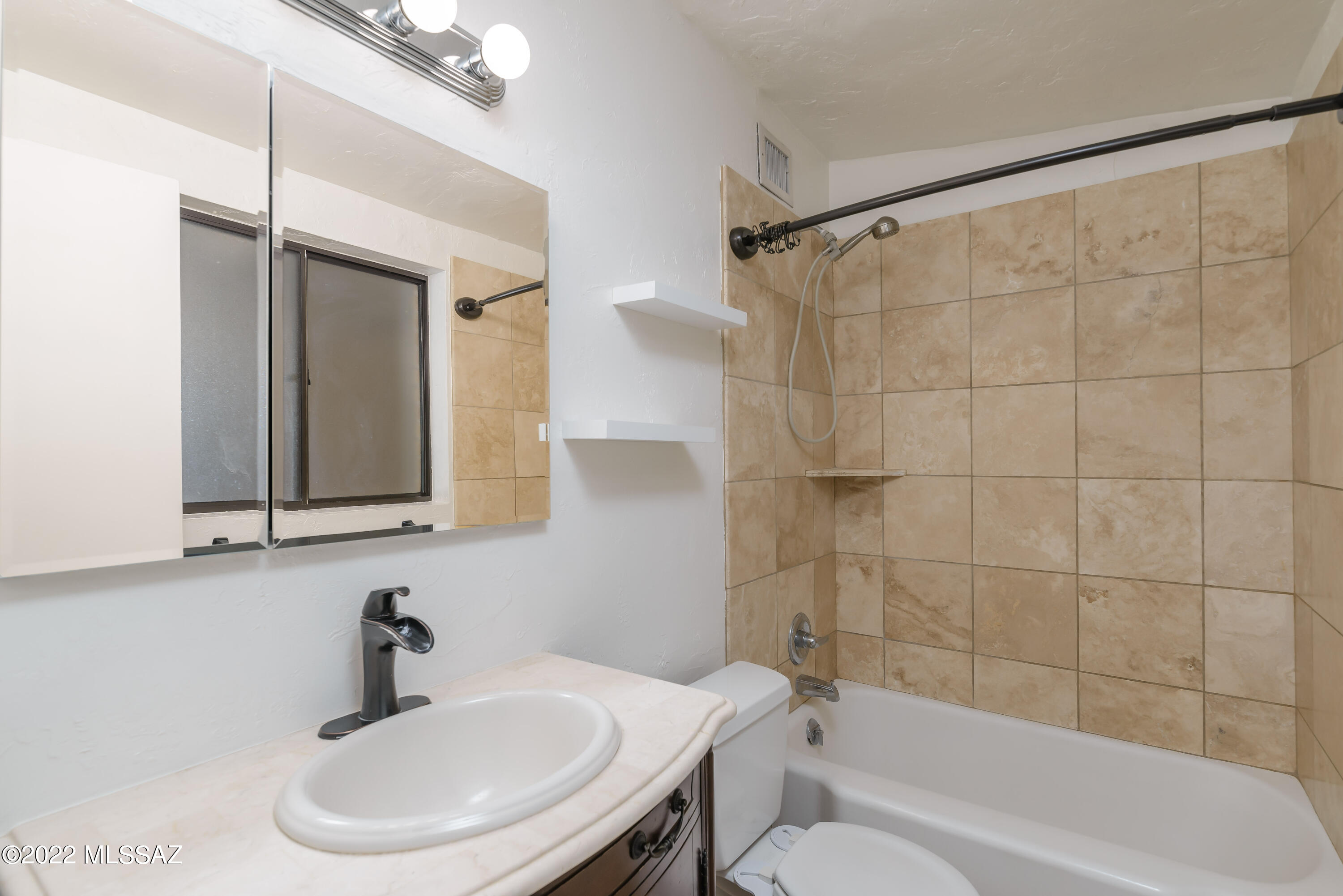 Miraflores Estates - Residential