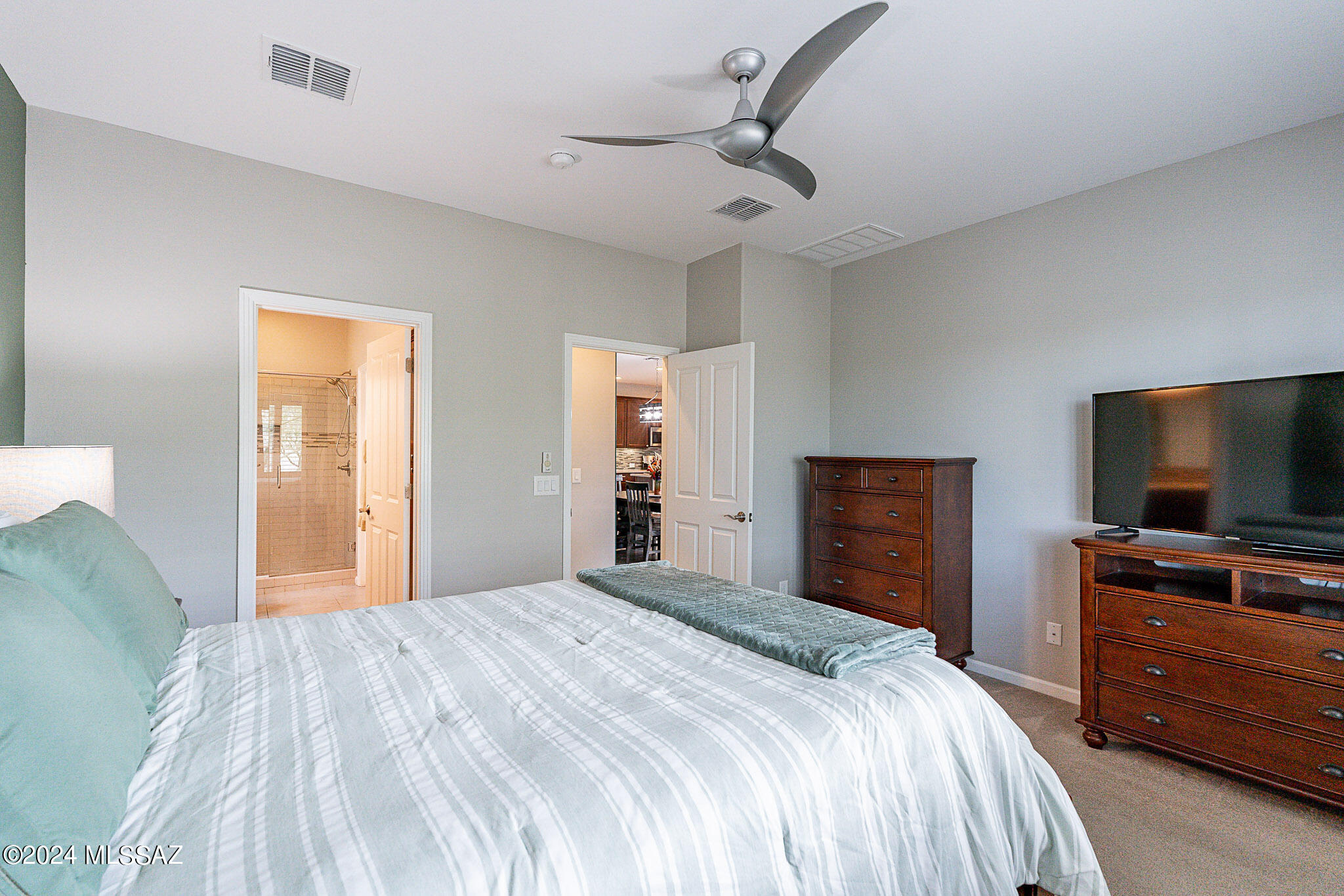 Quail Creek II Unit 33B SQ20161810746 - Residential