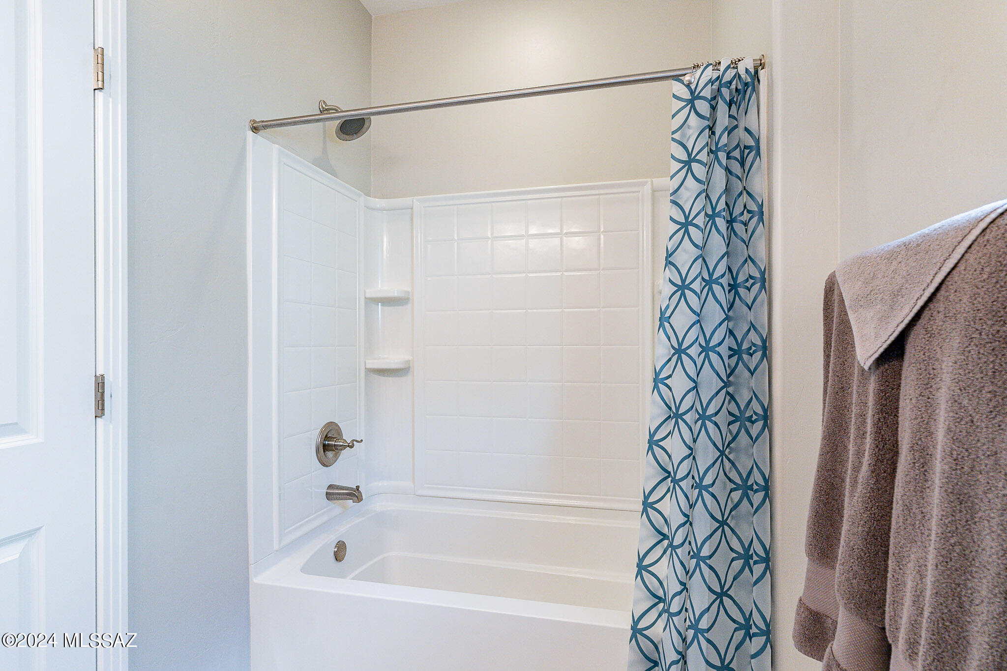 Quail Creek II Unit 33B SQ20161810746 - Residential