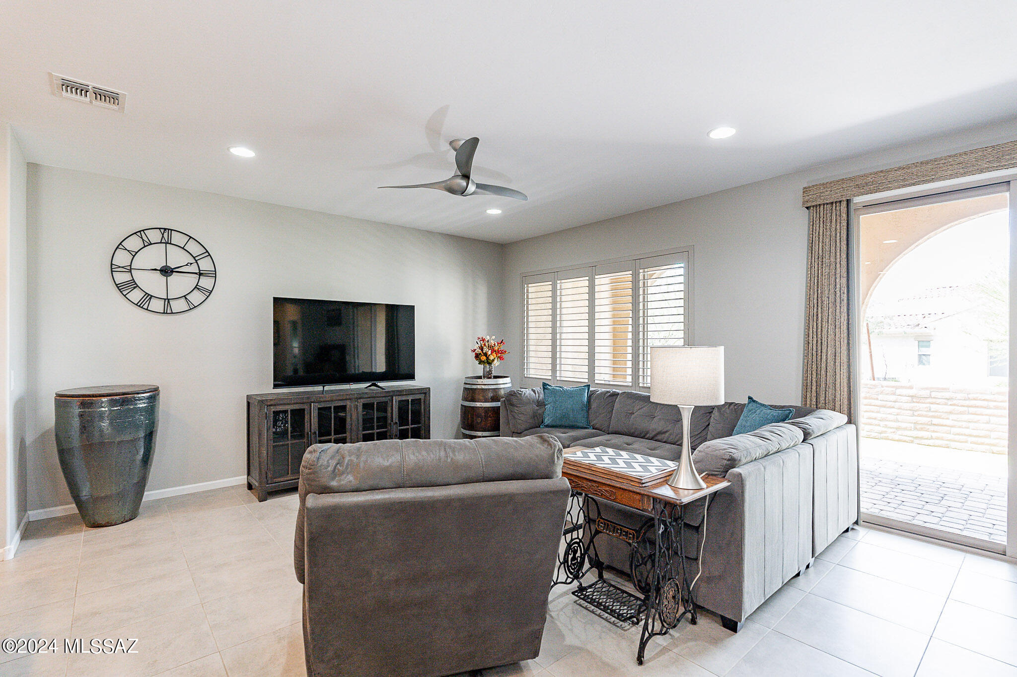 Quail Creek II Unit 33B SQ20161810746 - Residential
