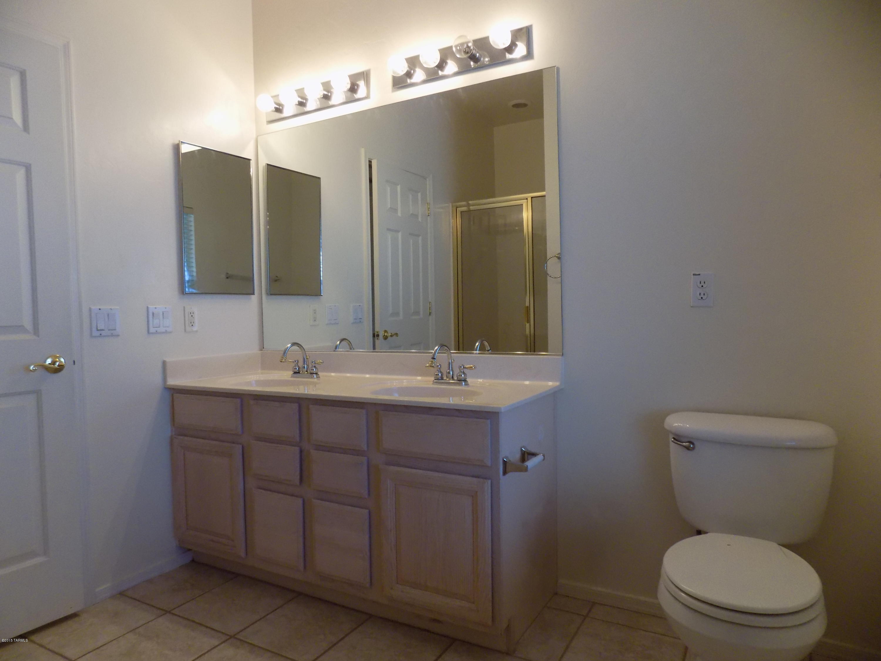 Rancho Del Lago (207-388) - Residential