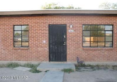 2 Bedroom, 1 Bath close to U Of A. Central A/C, Washer & Dryer hookups. Enclosed yard, Off-Street Parking. Water, sewer & trash are included in the rent. New paint and carpet! 
Pets considered with additional non-refundable deposit. Contact Agent to schedule an appointment.