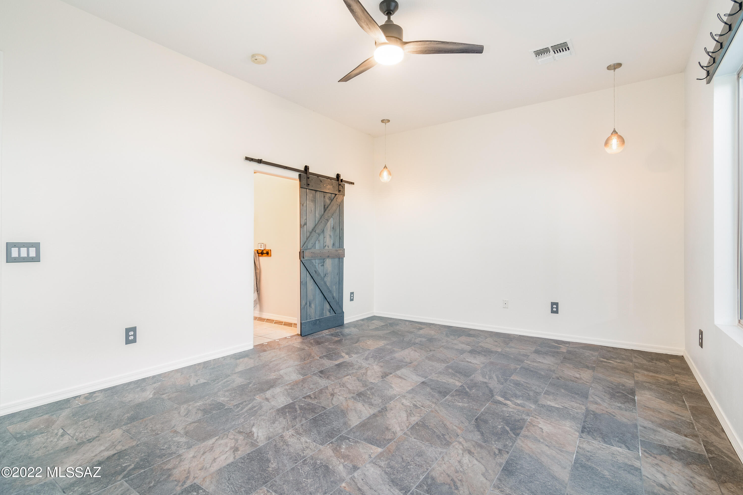 Continental Reserve Blk. 16A (1-111) - Residential