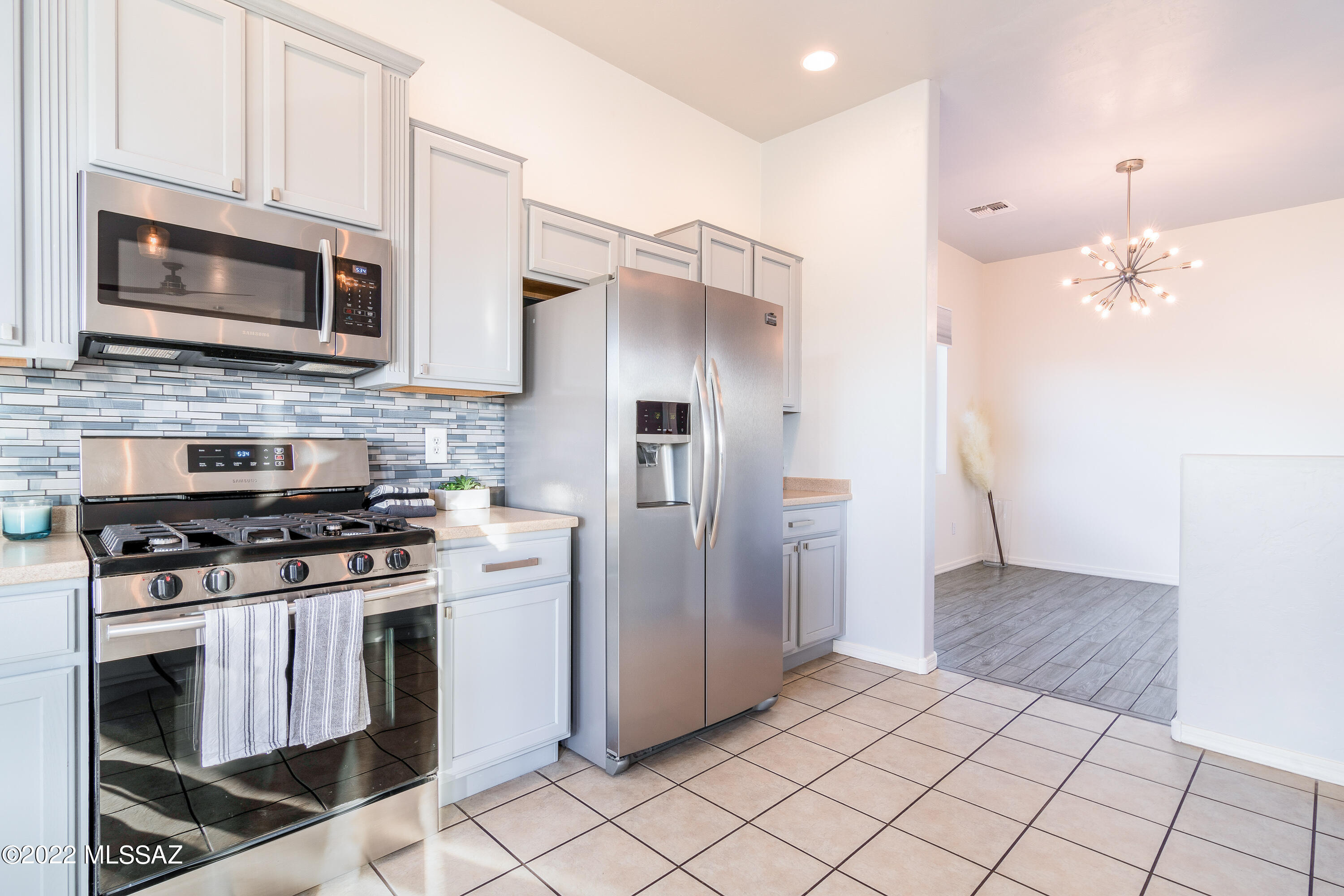 Continental Reserve Blk. 16A (1-111) - Residential