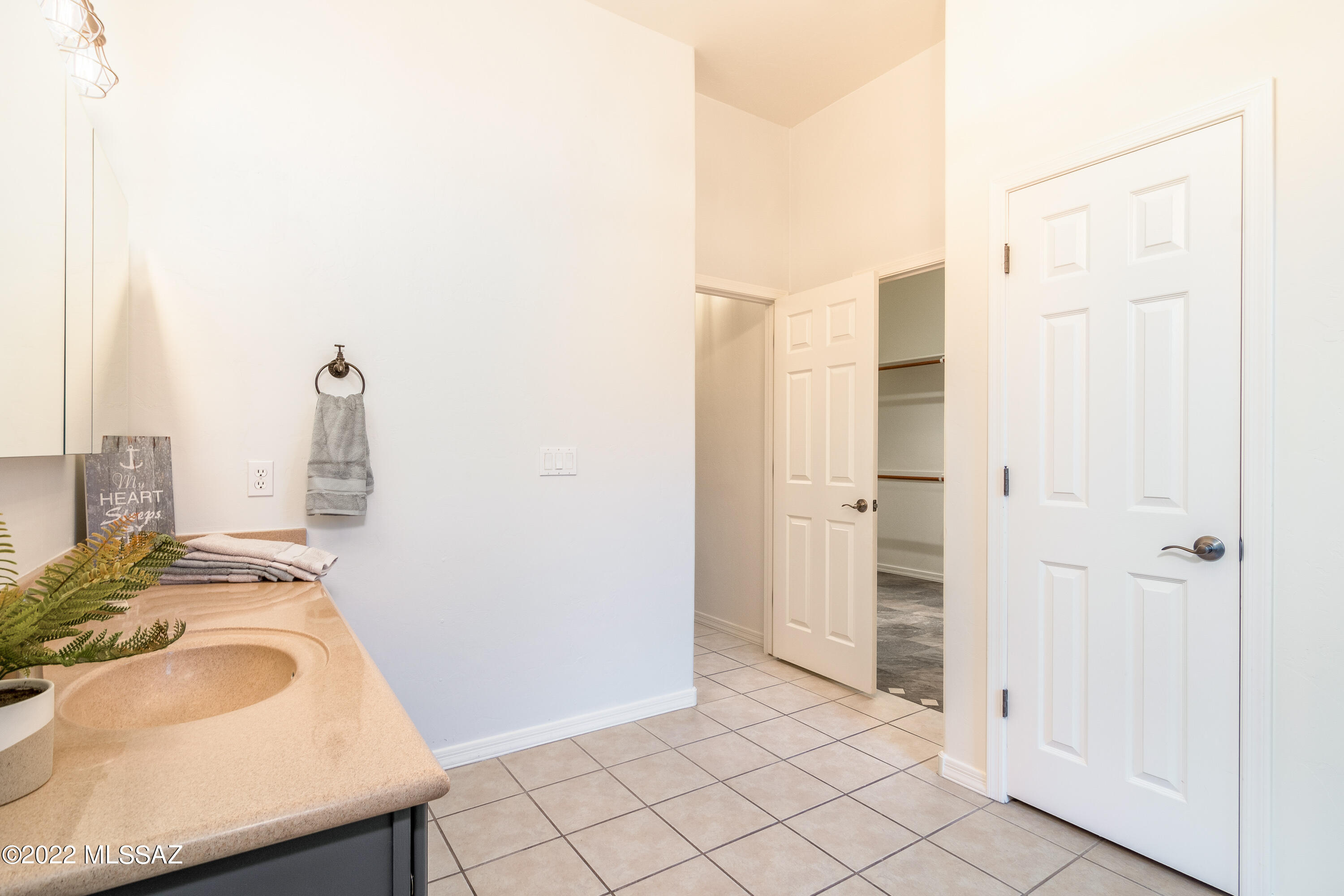 Continental Reserve Blk. 16A (1-111) - Residential
