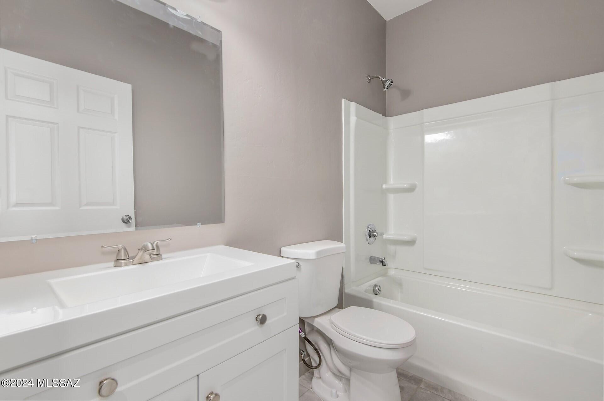 Bronx Park Addition - Residential Income