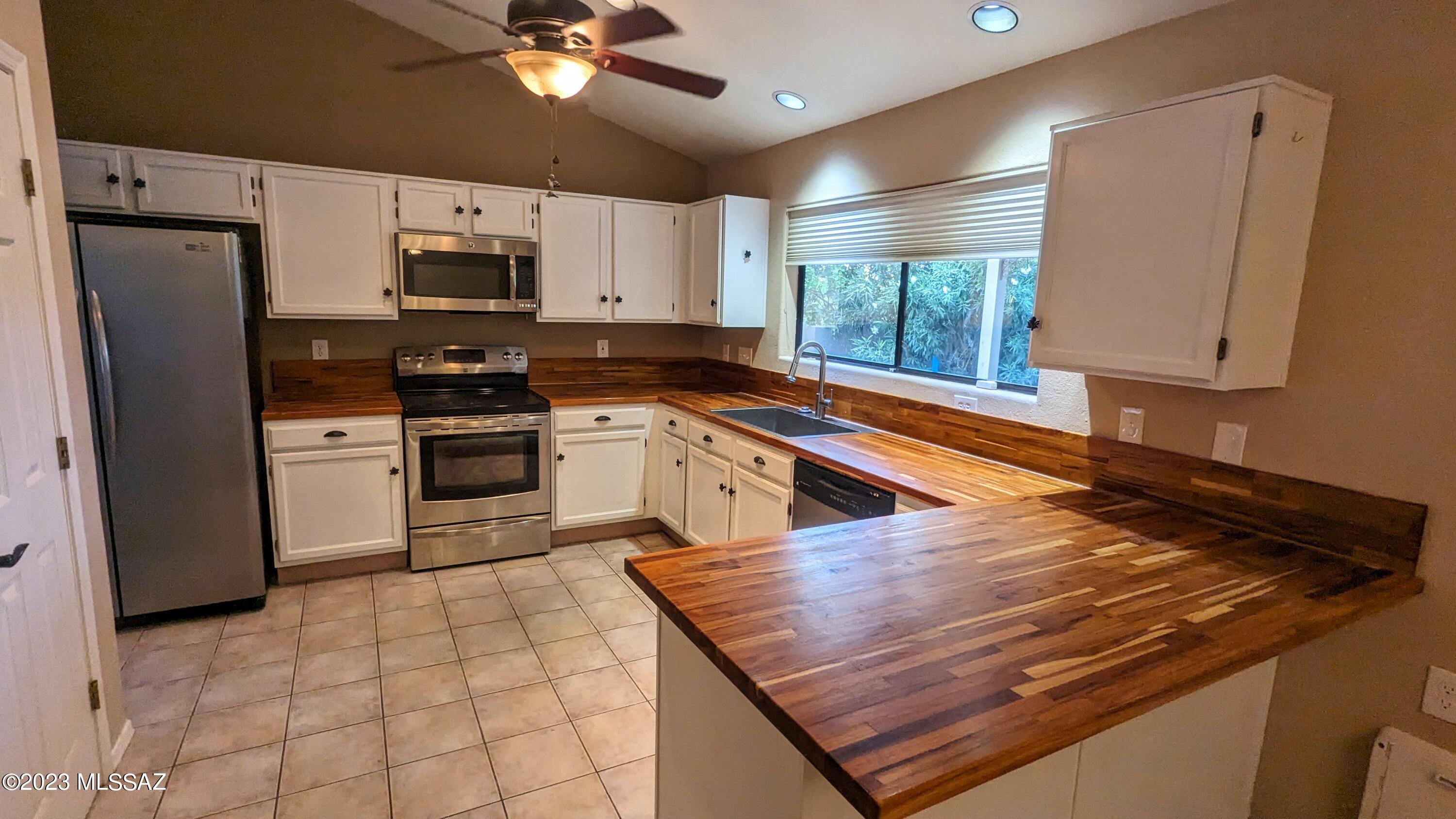 Masters Hill (1-50) - Residential Lease