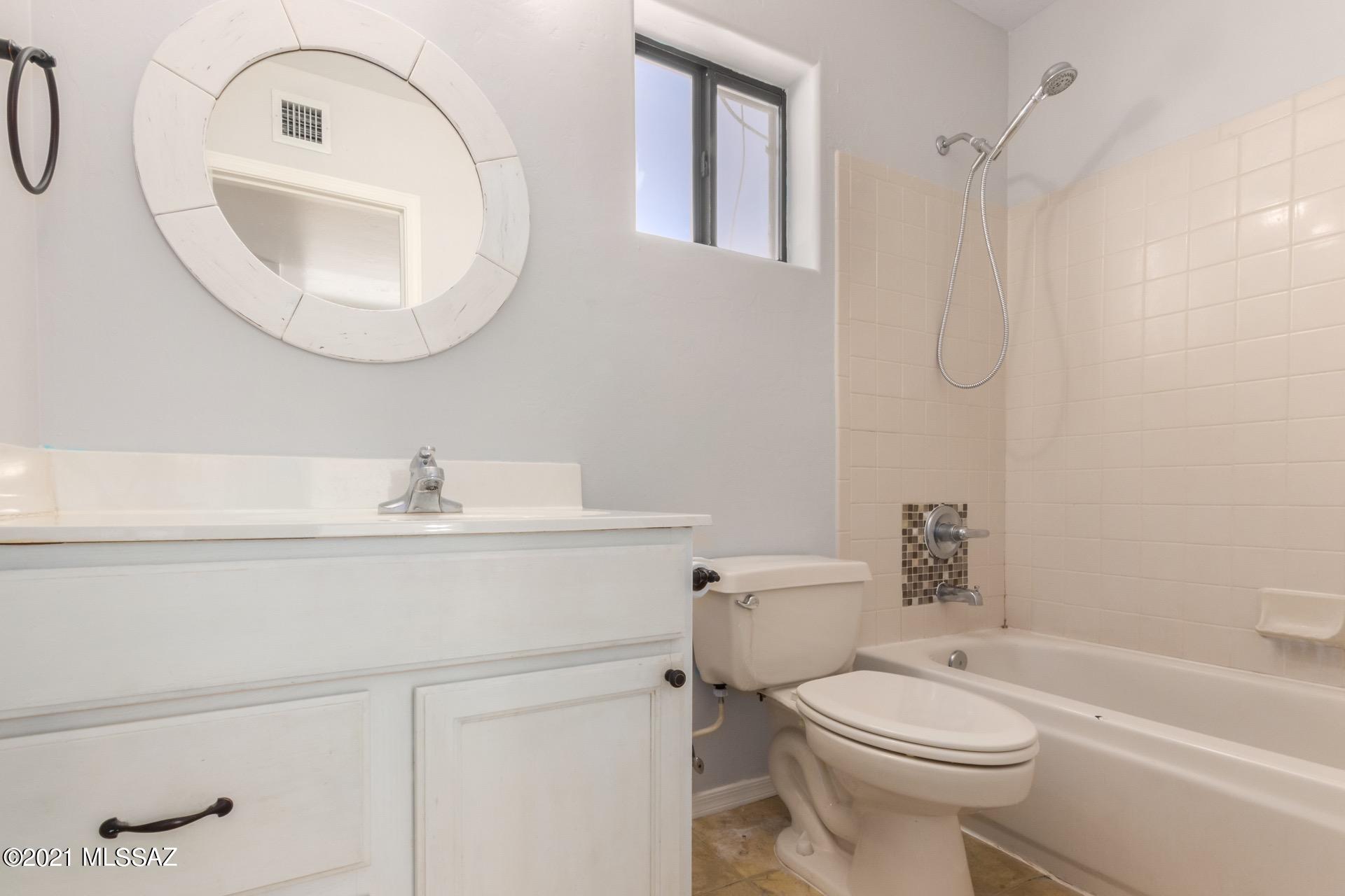 Glenbrook South (1-12) - Residential