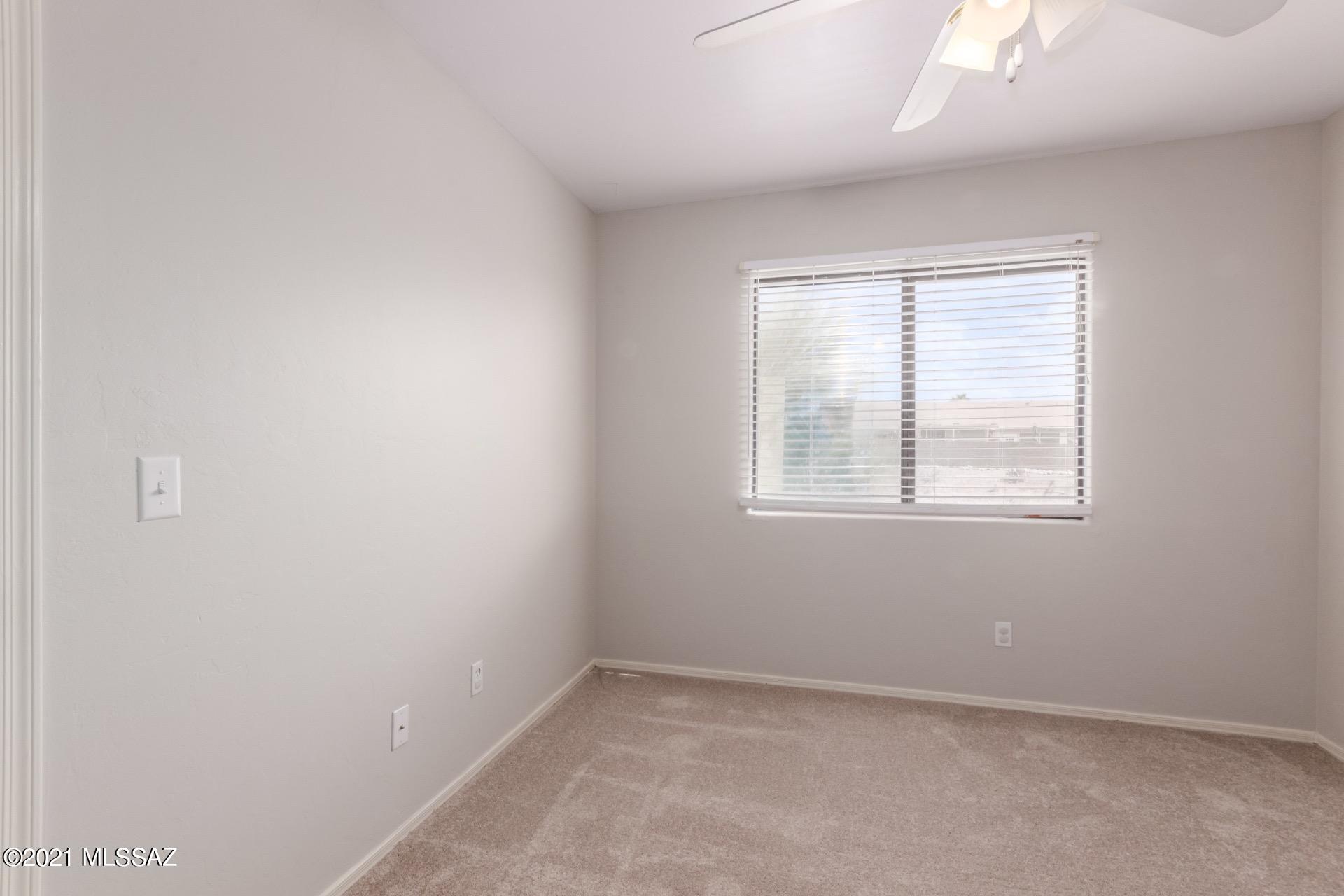 Glenbrook South (1-12) - Residential