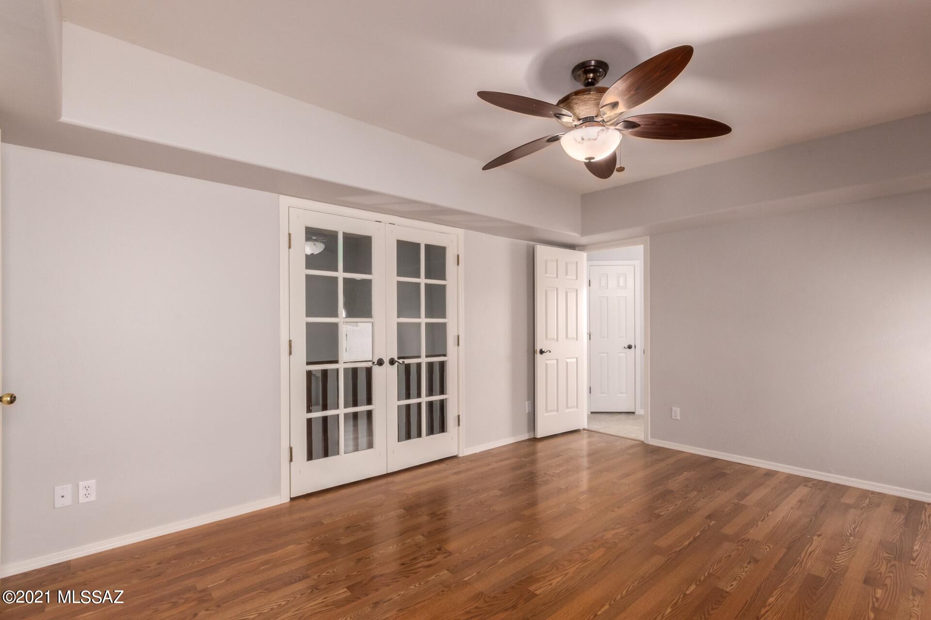 Glenbrook South (1-12) - Residential