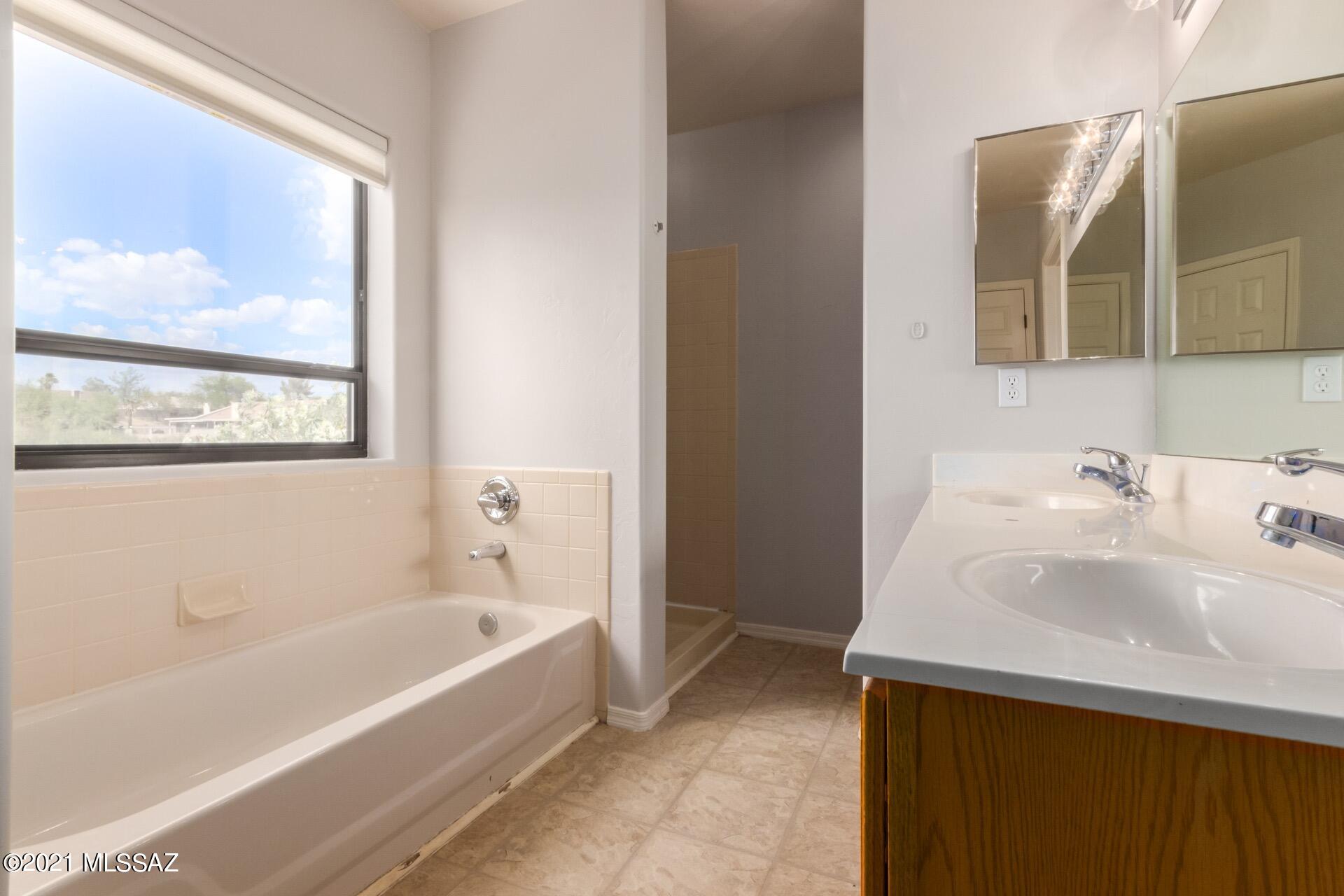 Glenbrook South (1-12) - Residential