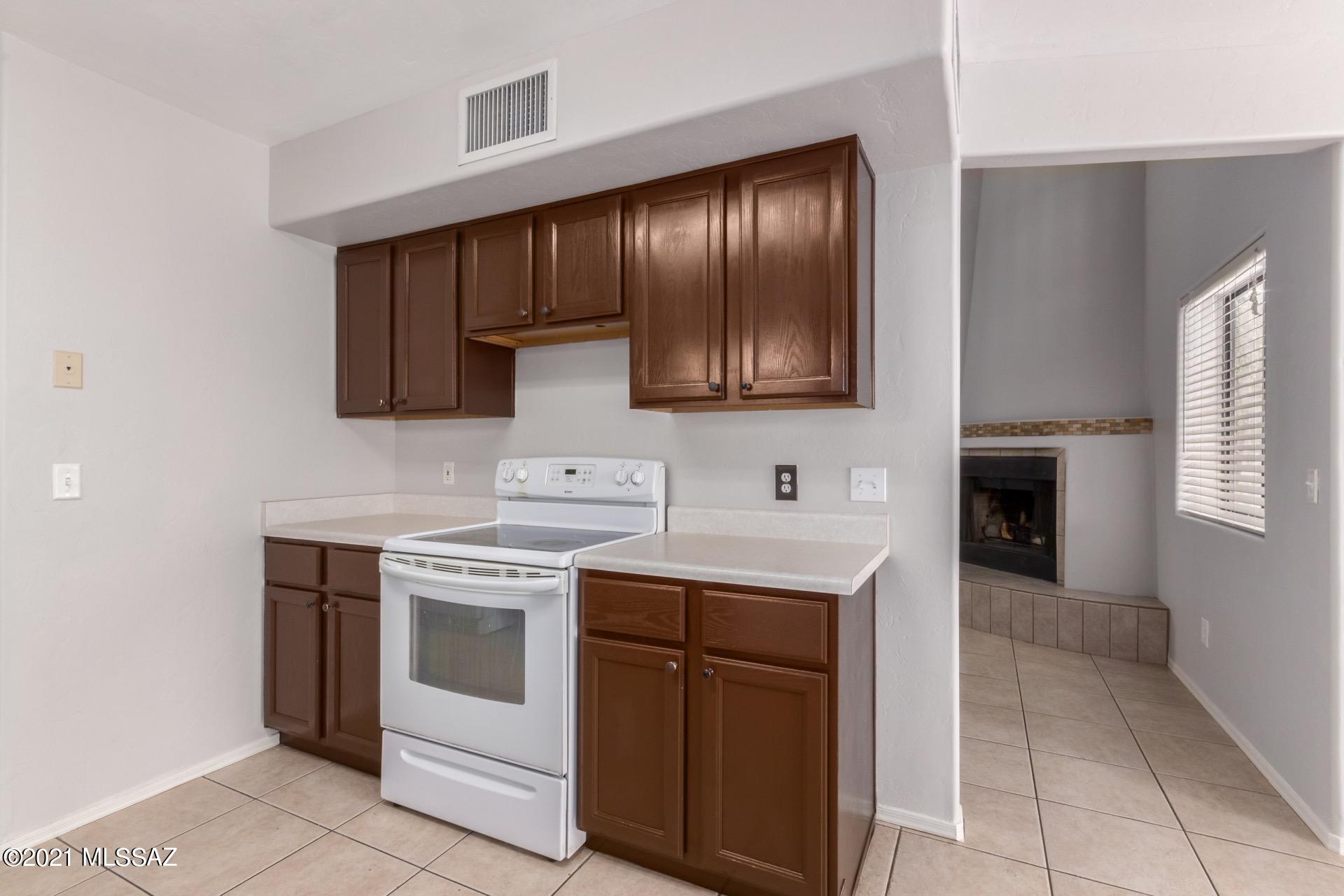 Glenbrook South (1-12) - Residential