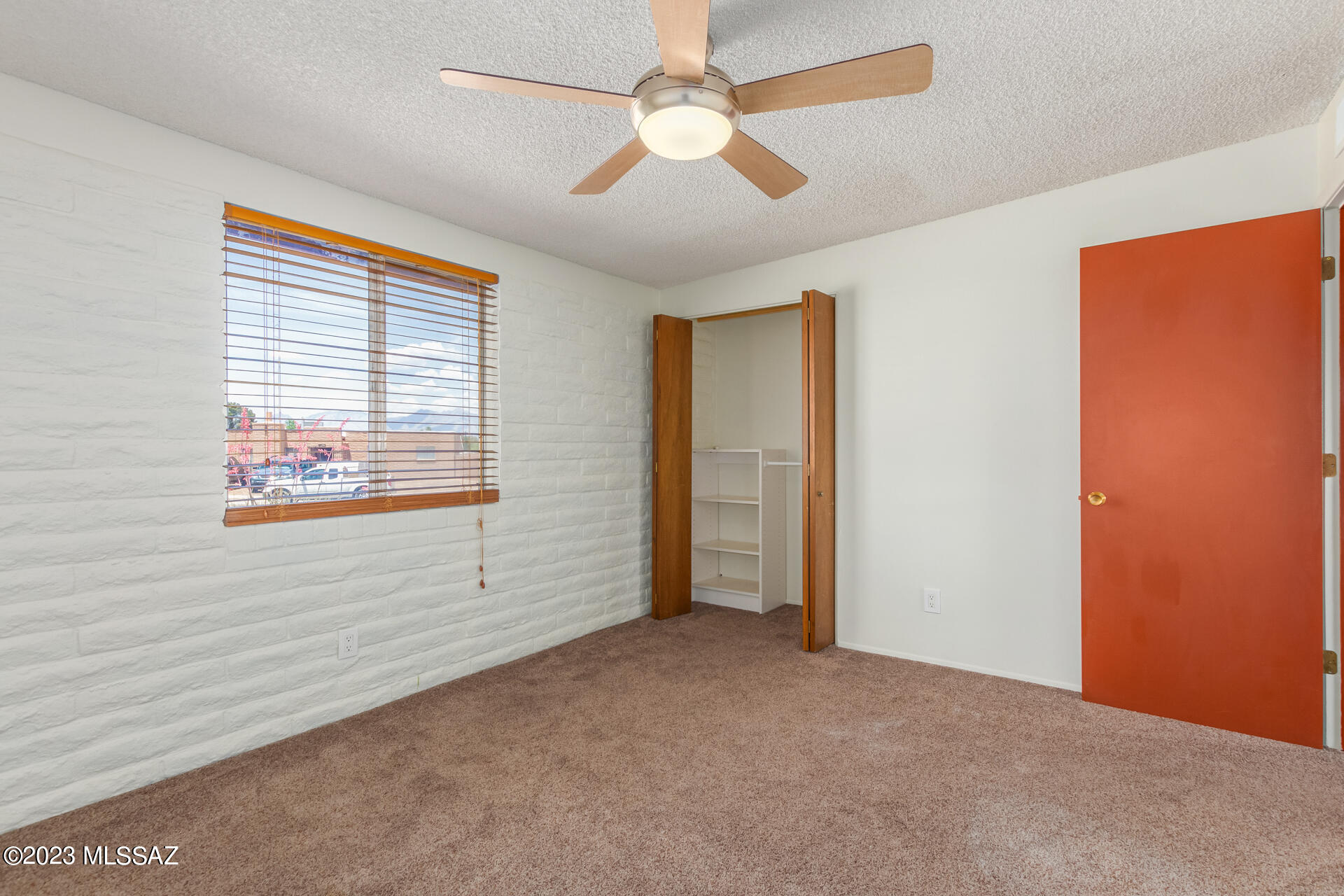 Pine Grove (171-383) - Residential