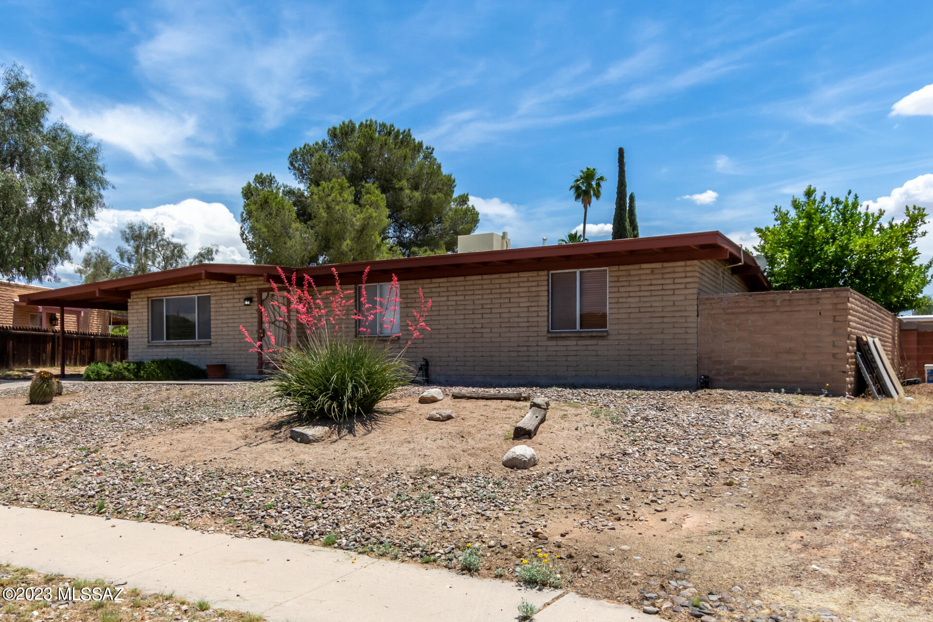 Pine Grove (171-383) - Residential