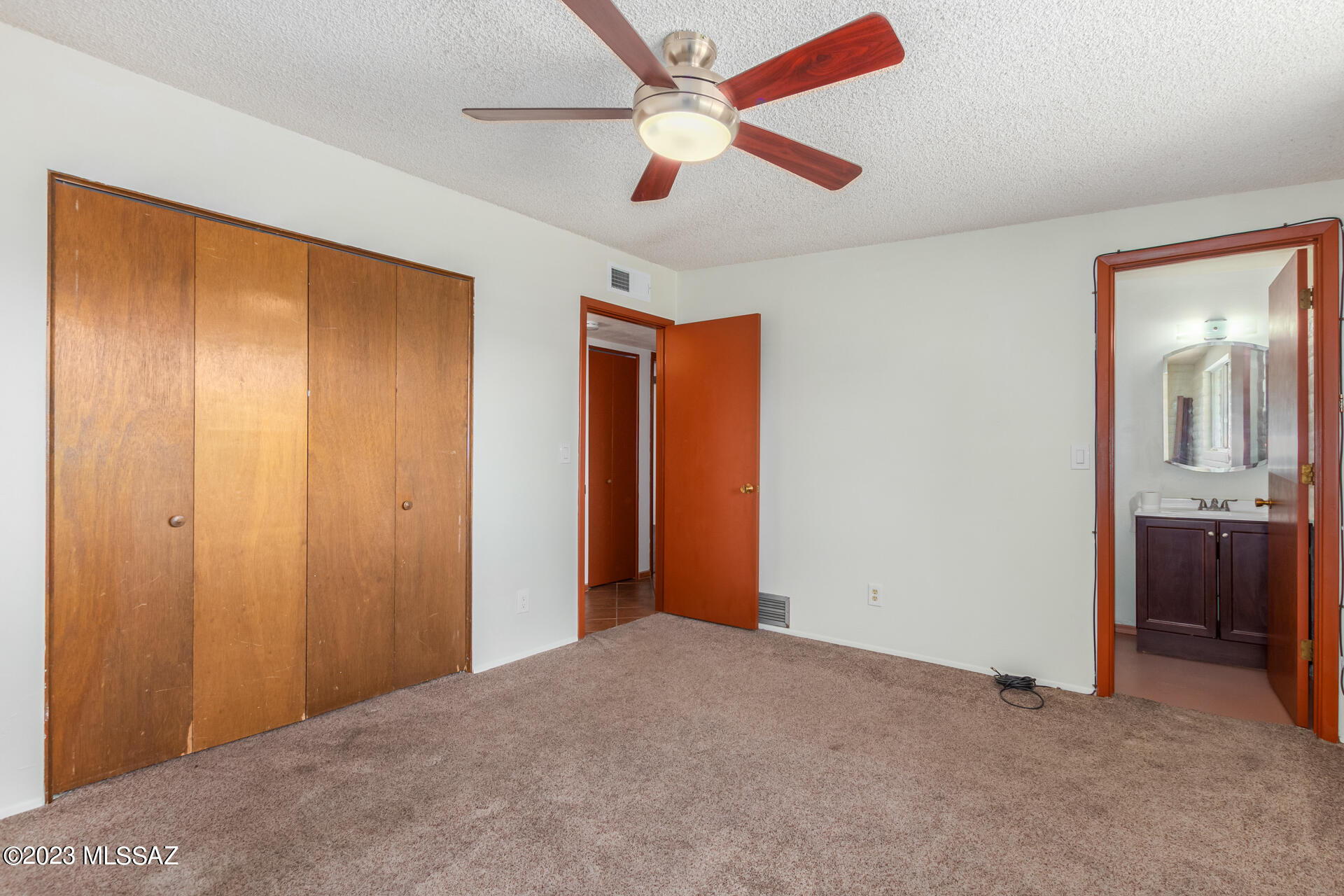 Pine Grove (171-383) - Residential