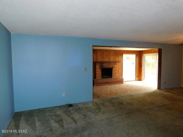 Braewood Terrace (1-107) - Residential