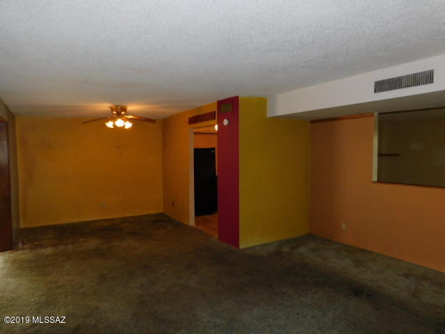 Braewood Terrace (1-107) - Residential