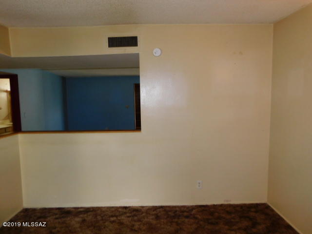 Braewood Terrace (1-107) - Residential
