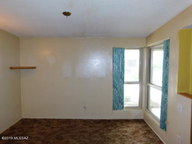 Braewood Terrace (1-107) - Residential