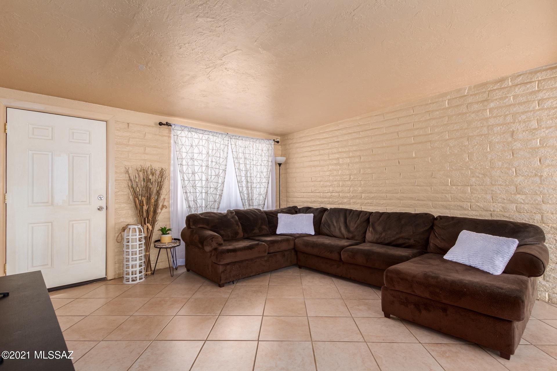Carson Park (1-65) - Residential