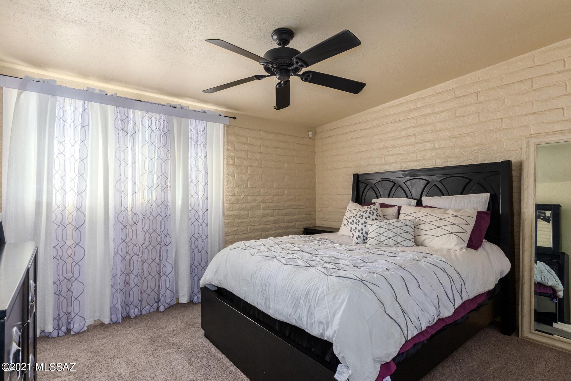 Carson Park (1-65) - Residential