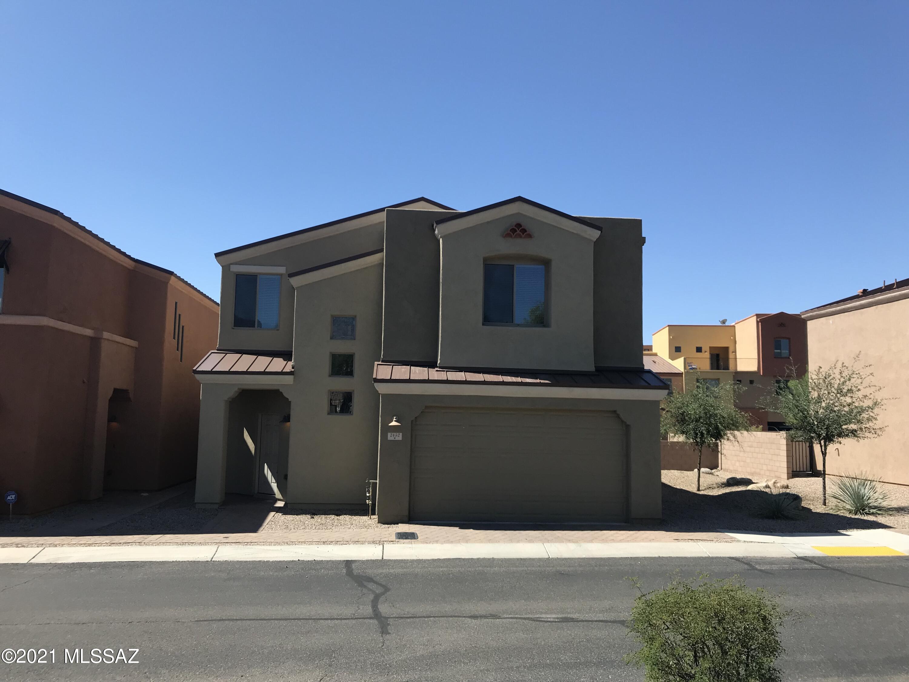River Walk (1-140) - Residential