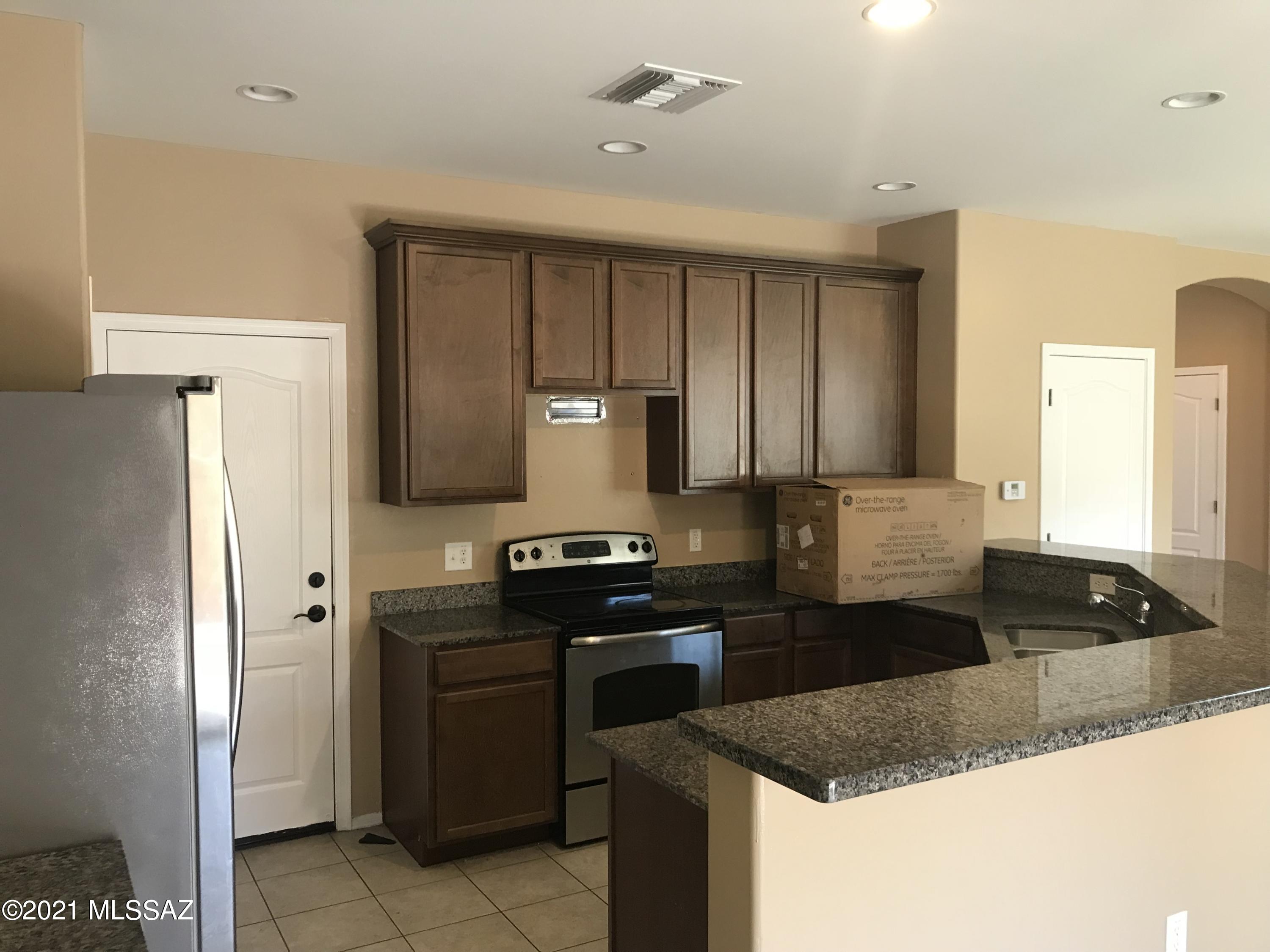 River Walk (1-140) - Residential