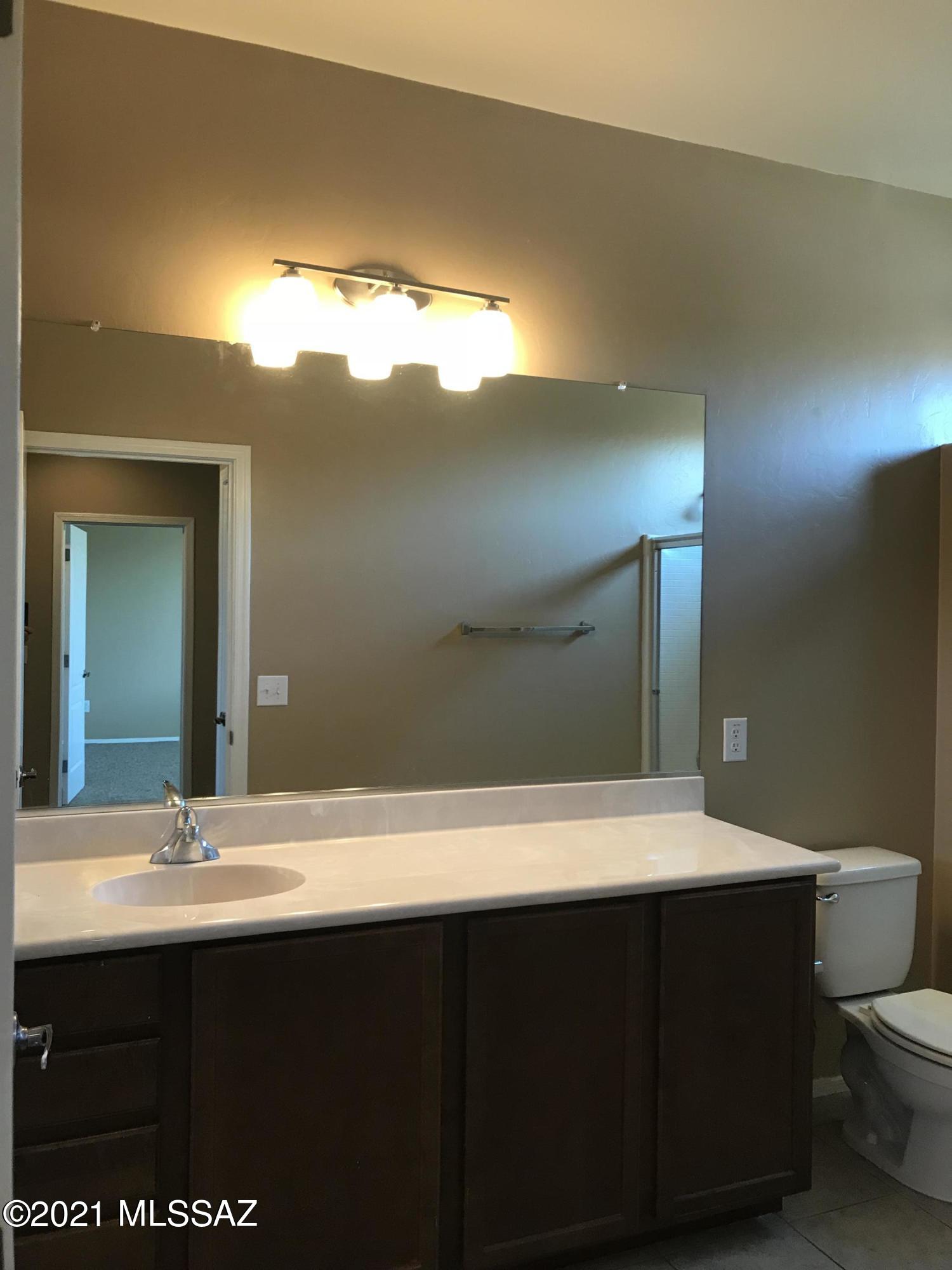 River Walk (1-140) - Residential