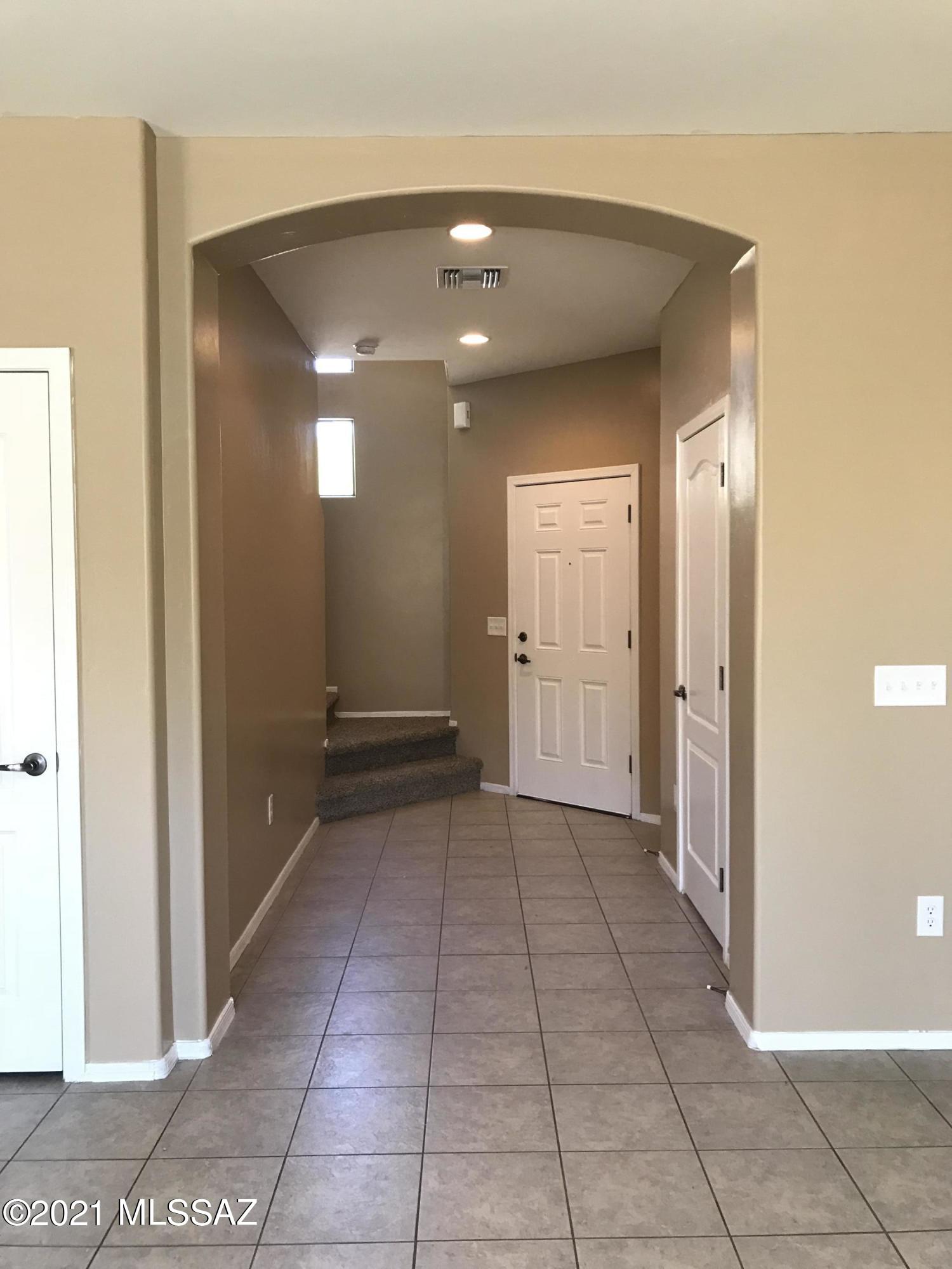 River Walk (1-140) - Residential