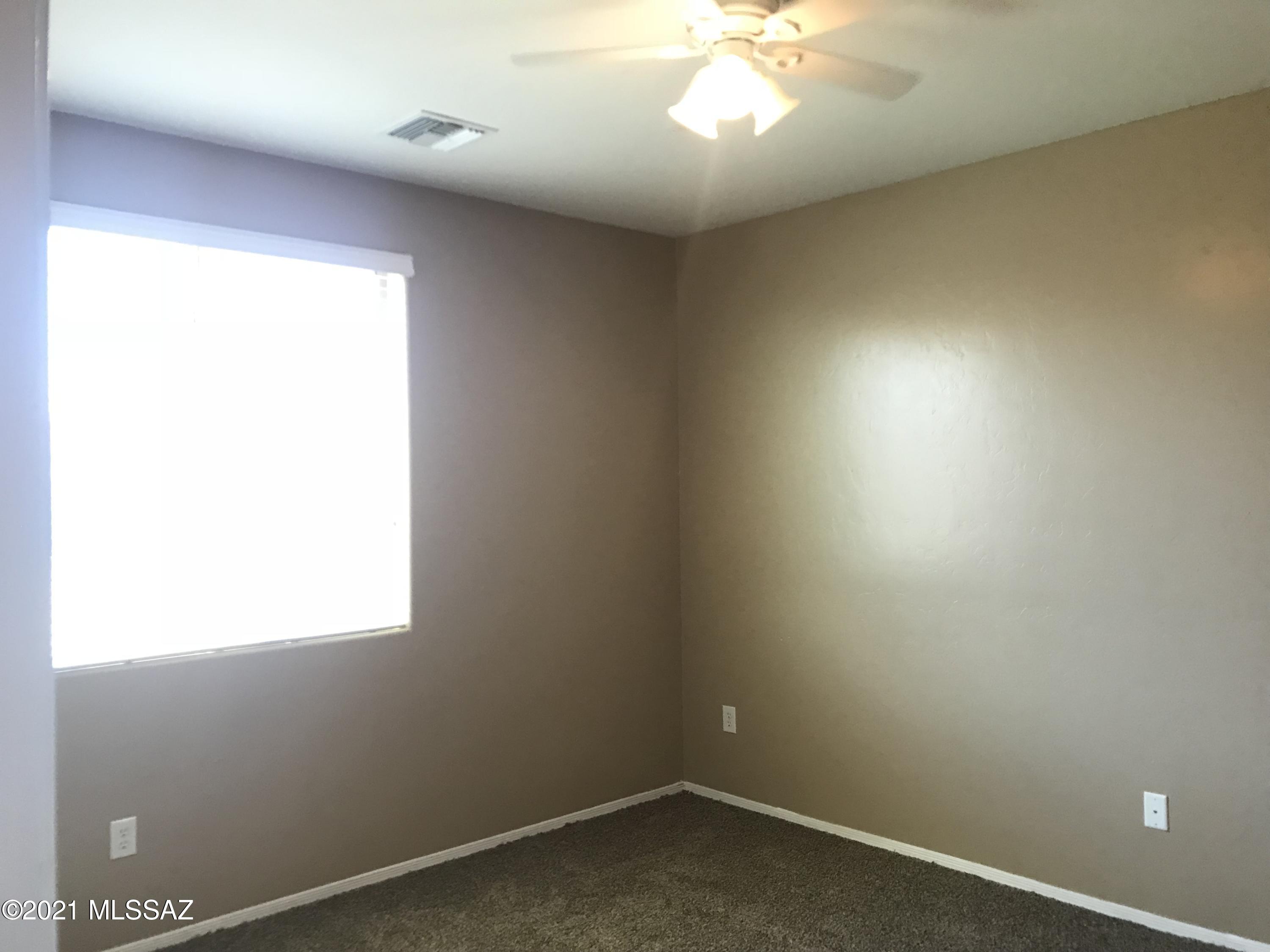 River Walk (1-140) - Residential