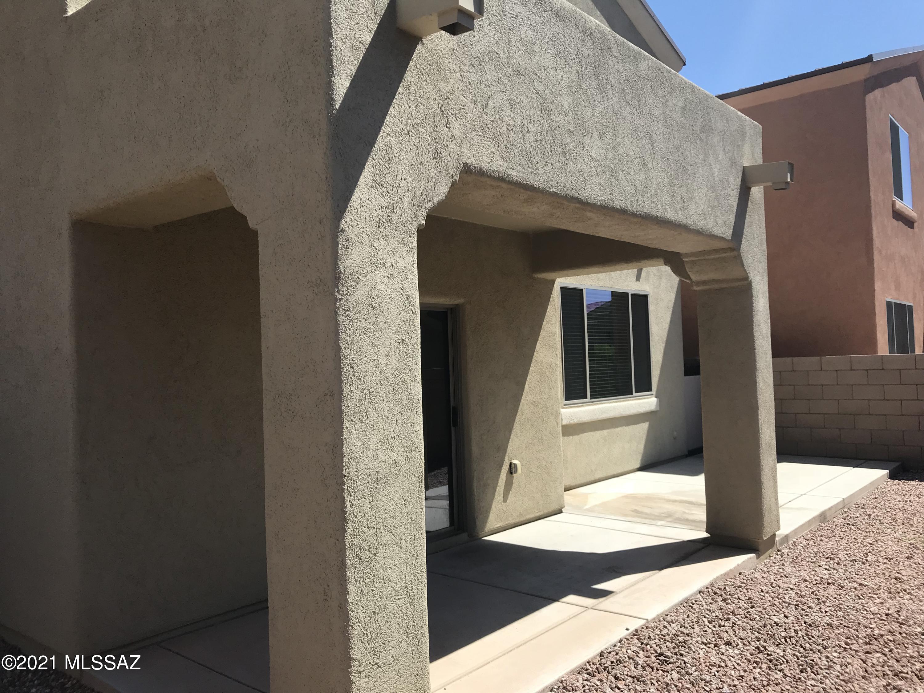River Walk (1-140) - Residential