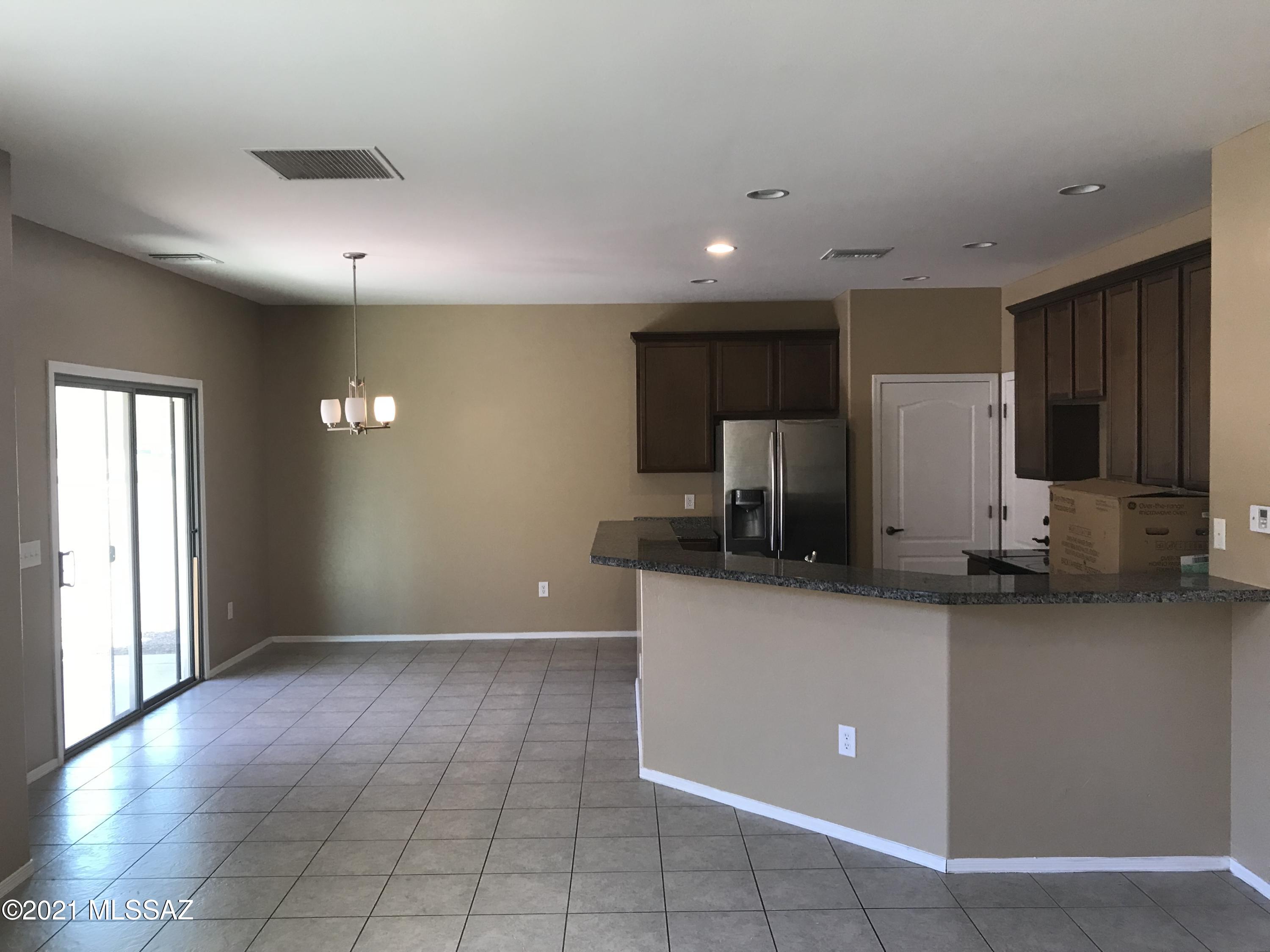 River Walk (1-140) - Residential