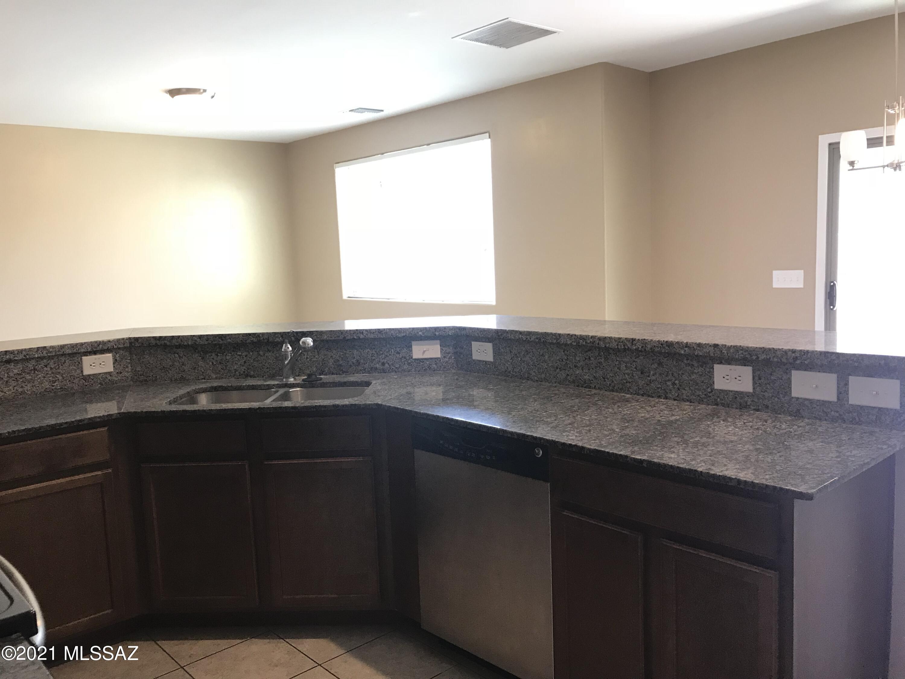 River Walk (1-140) - Residential