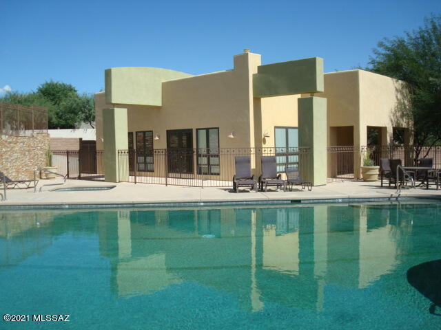 River Walk (1-140) - Residential