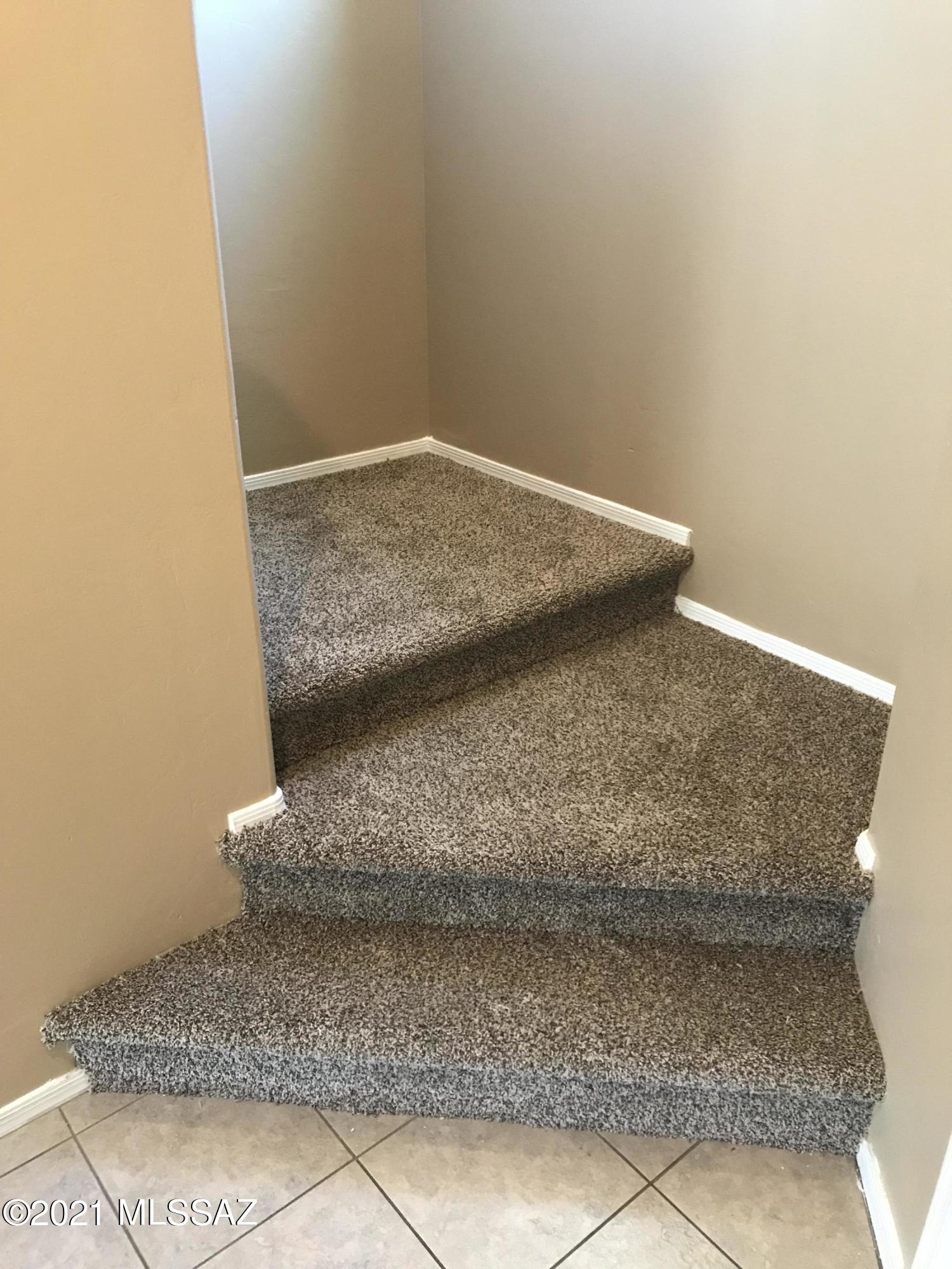 River Walk (1-140) - Residential