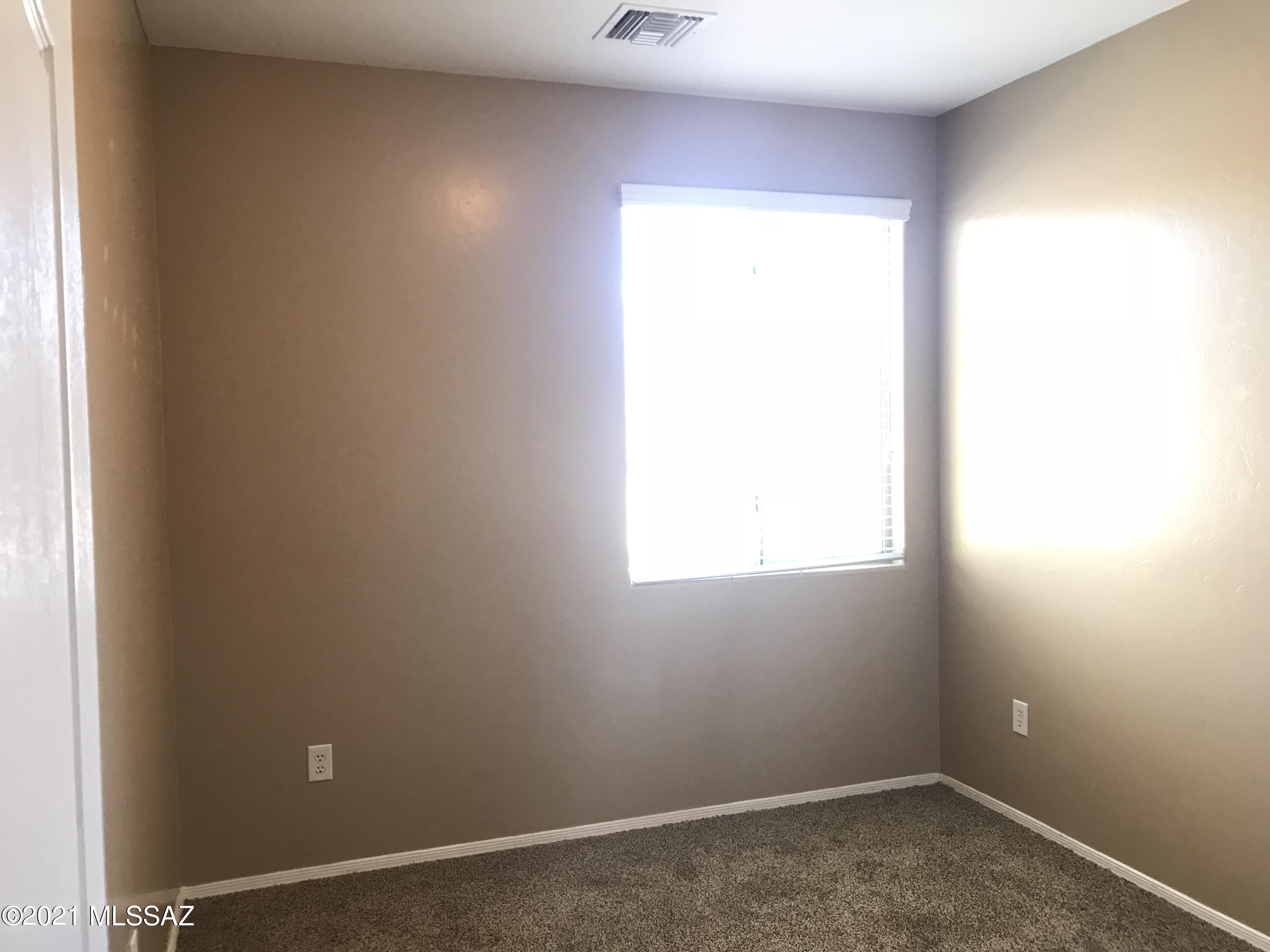 River Walk (1-140) - Residential
