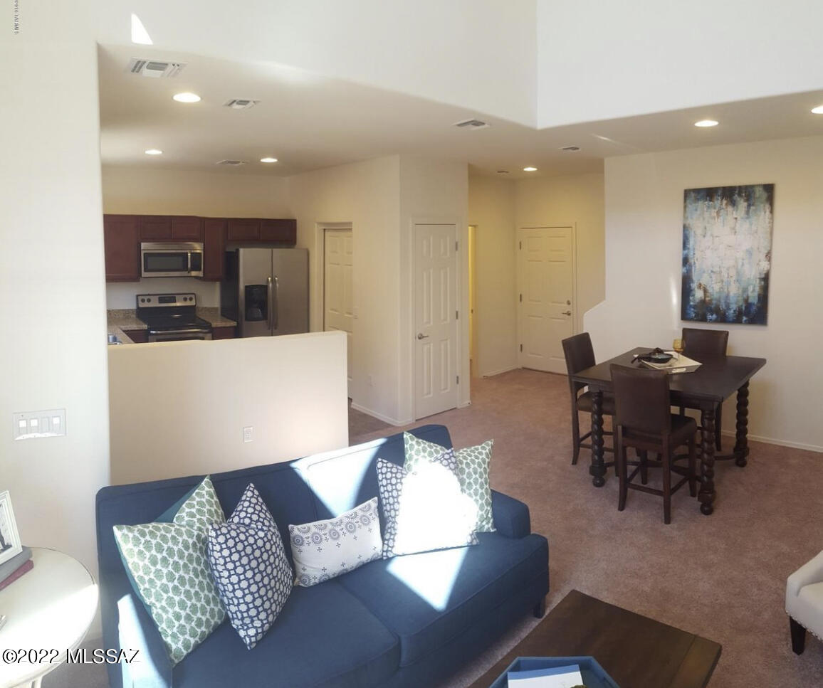 Stone Crossing Condominium - Residential