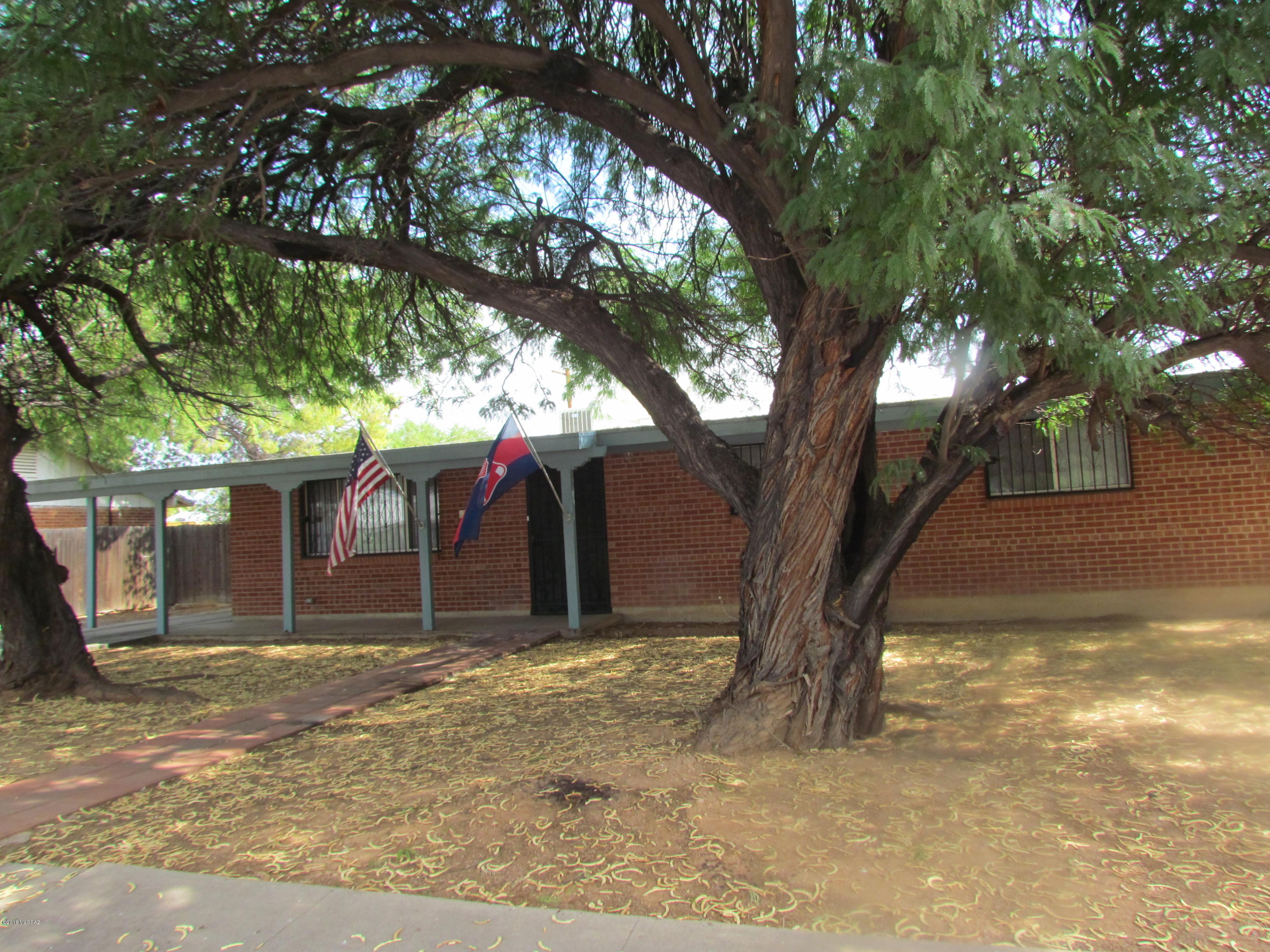 Longview Estates (108-193) - Residential