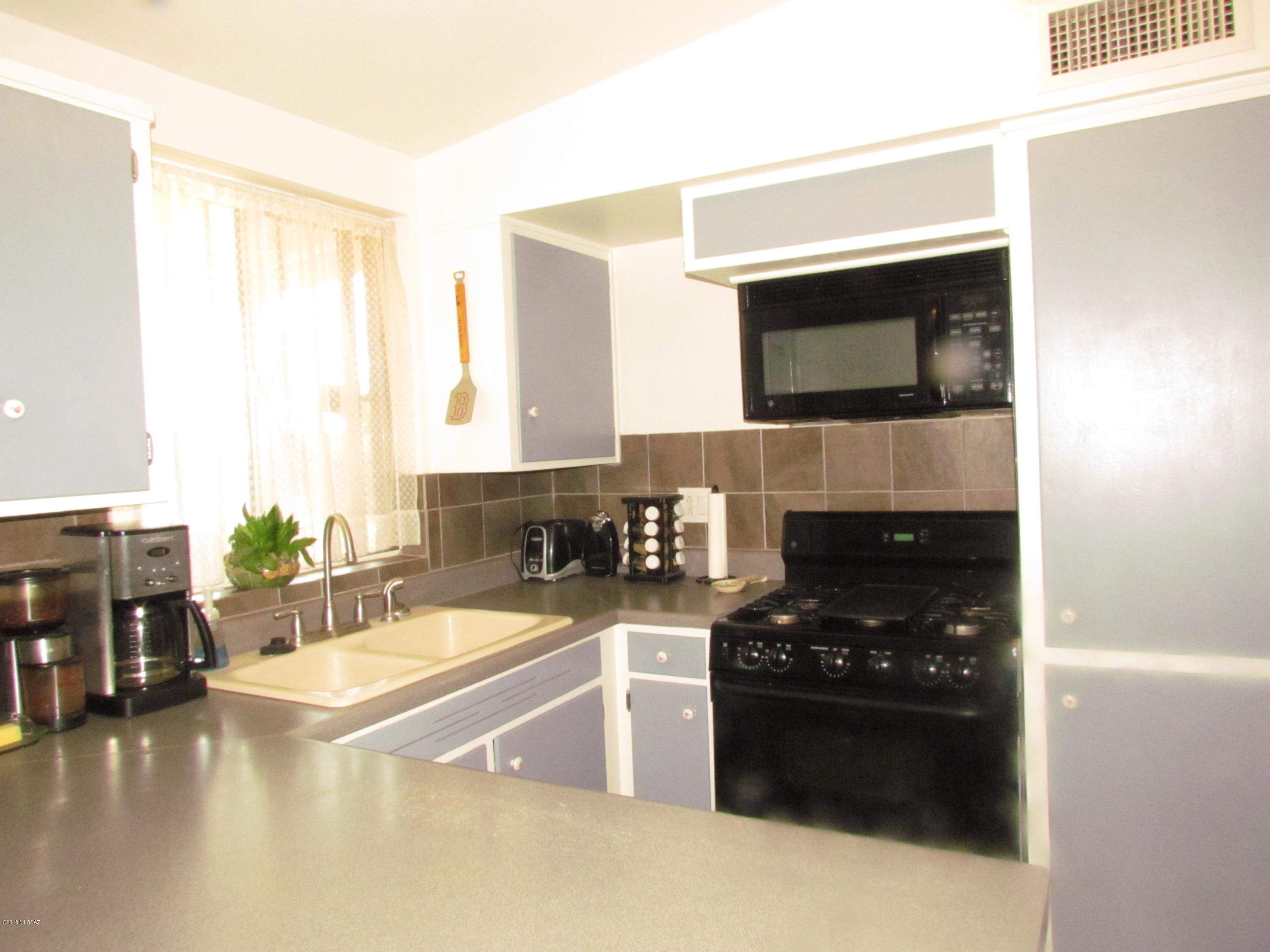 Longview Estates (108-193) - Residential