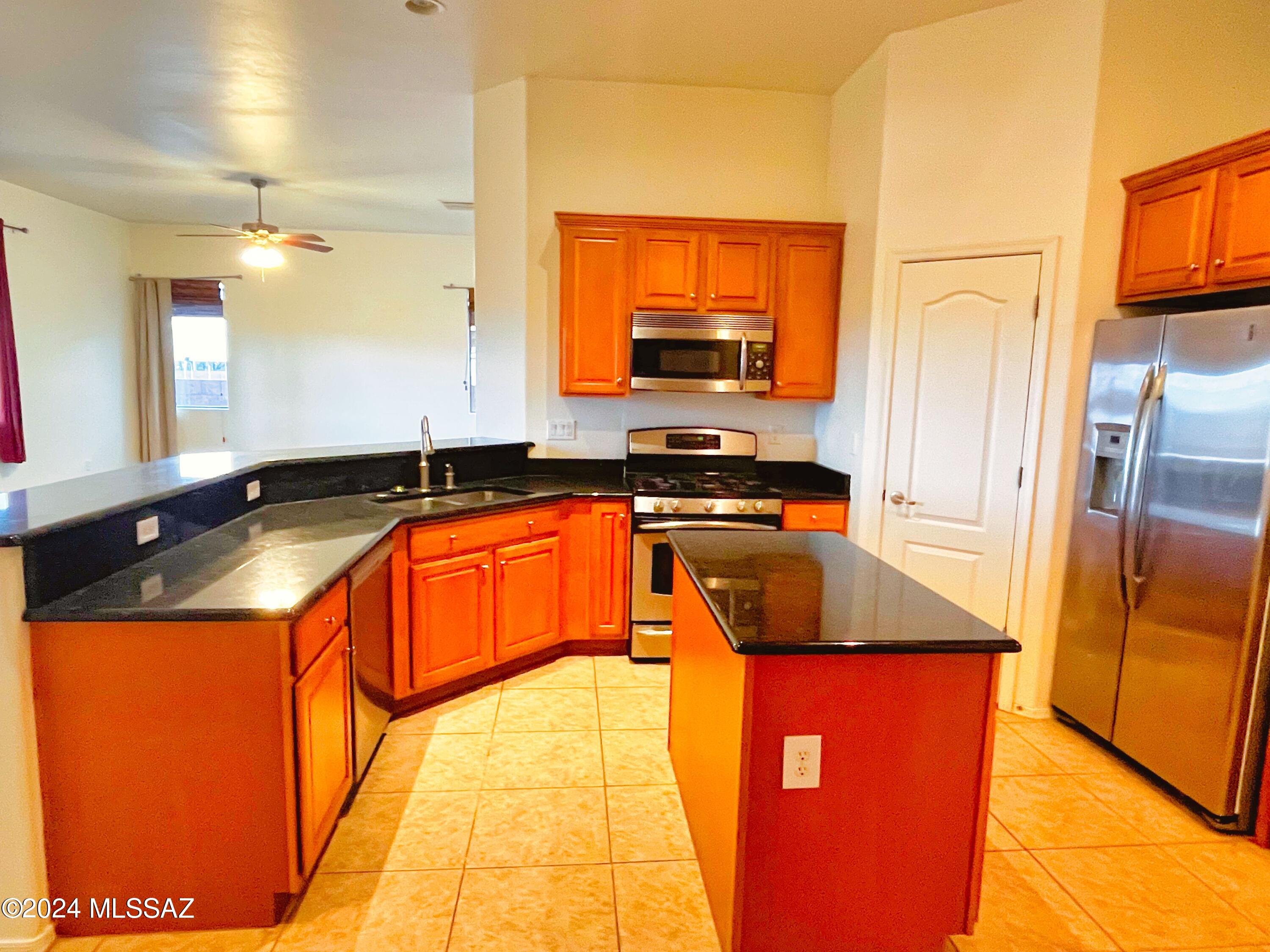 Empire Vista (1-153) - Residential Lease
