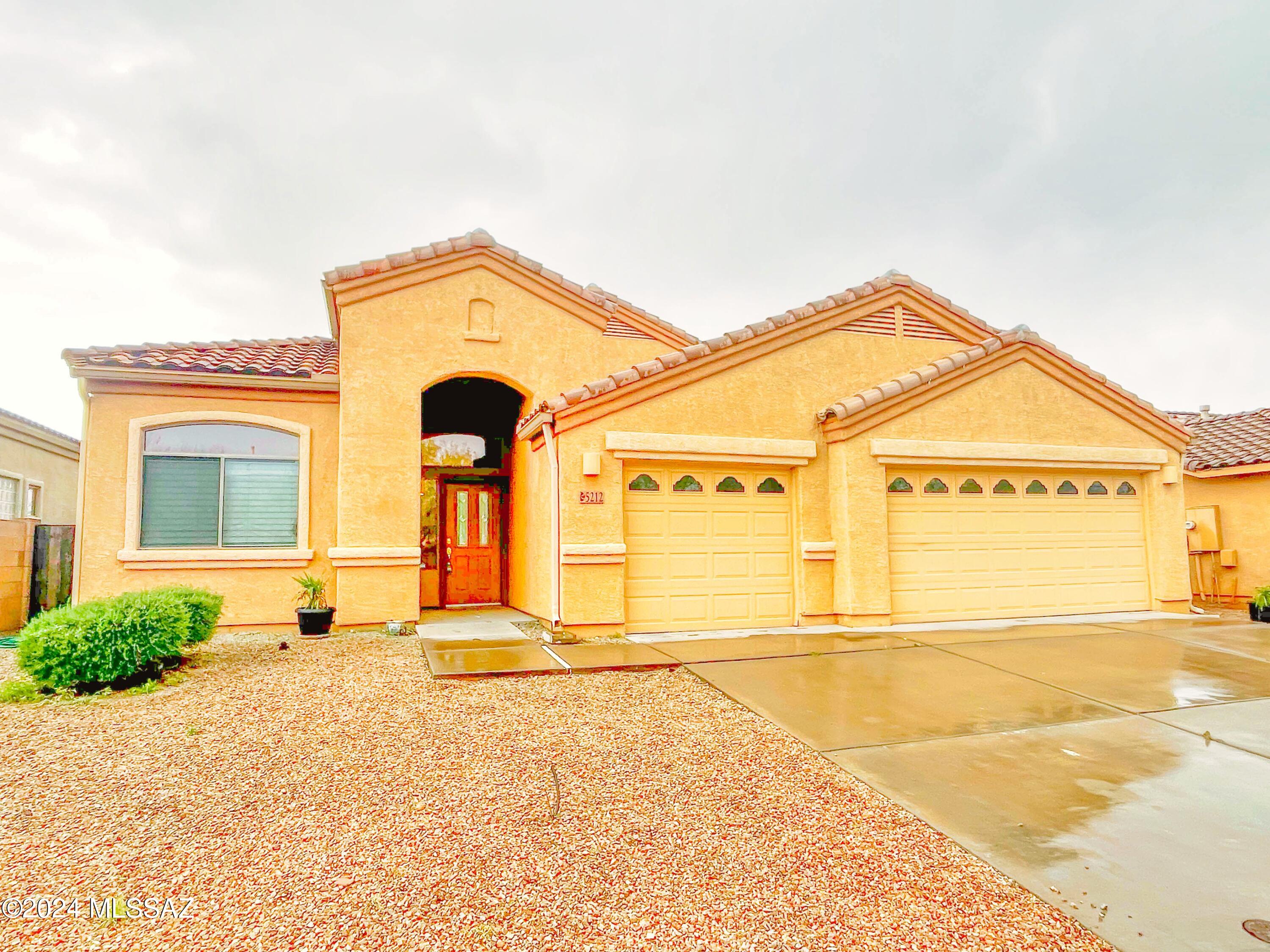 Empire Vista (1-153) - Residential Lease