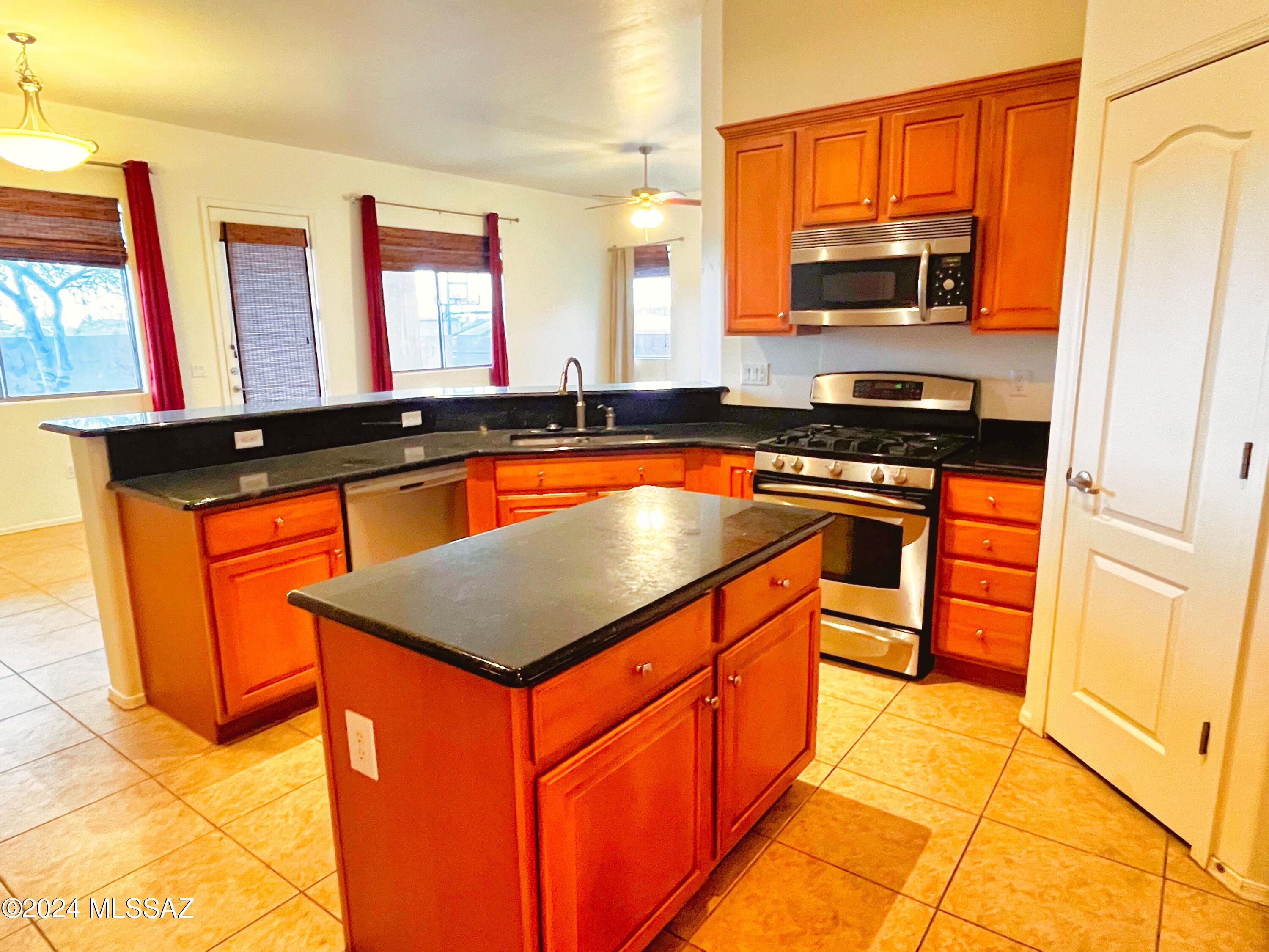 Empire Vista (1-153) - Residential Lease
