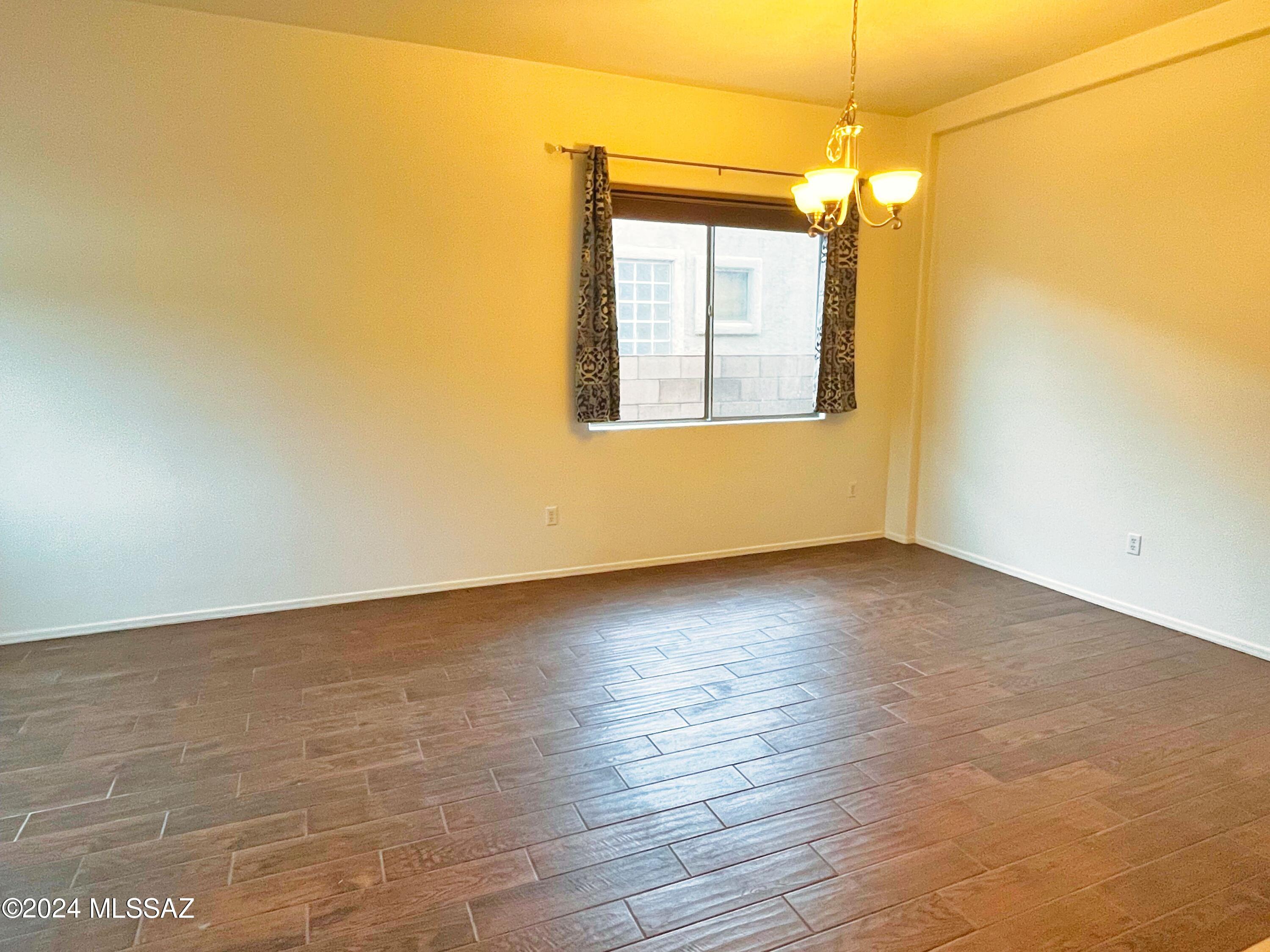 Empire Vista (1-153) - Residential Lease